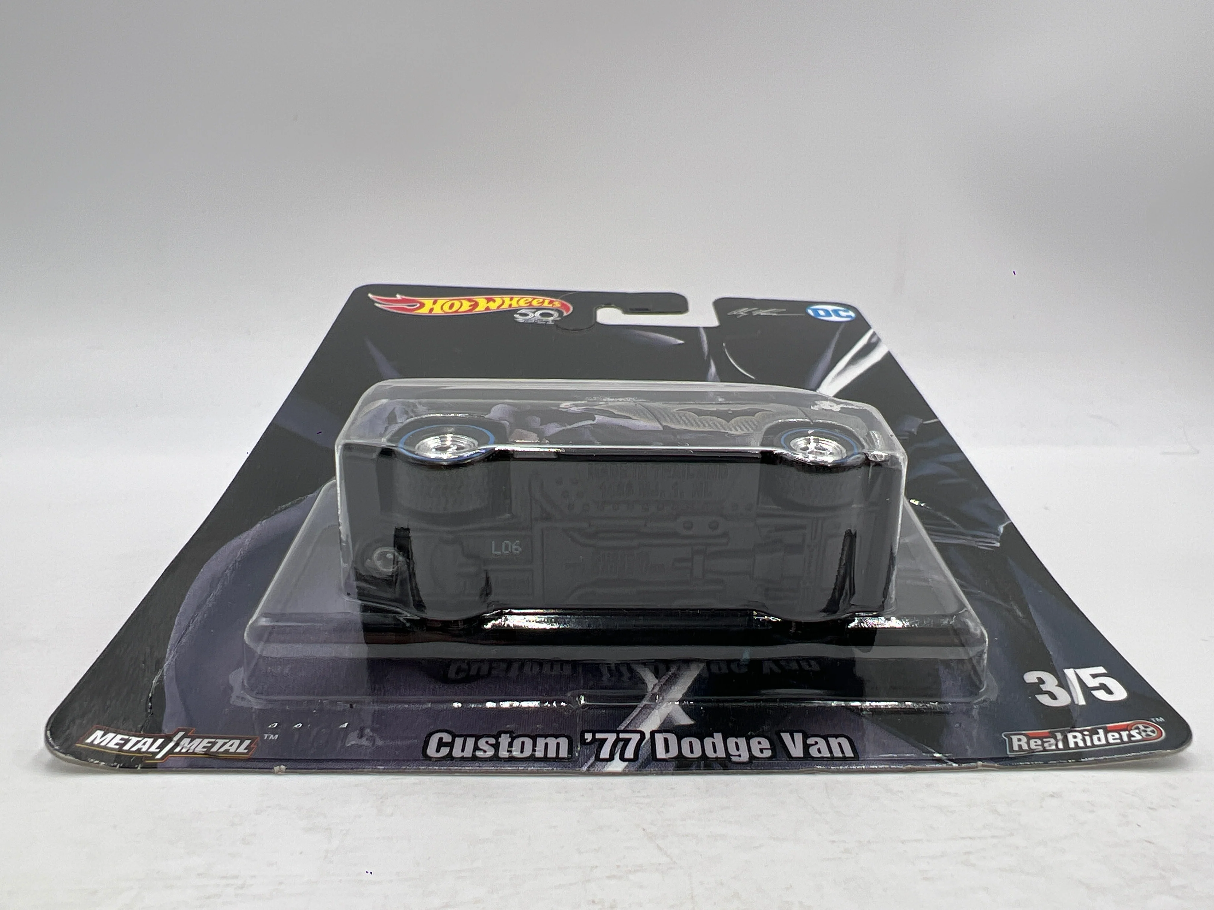 Hot Wheels Premium Batman #3 Custom 77 Dodge Van 263D - Image 5