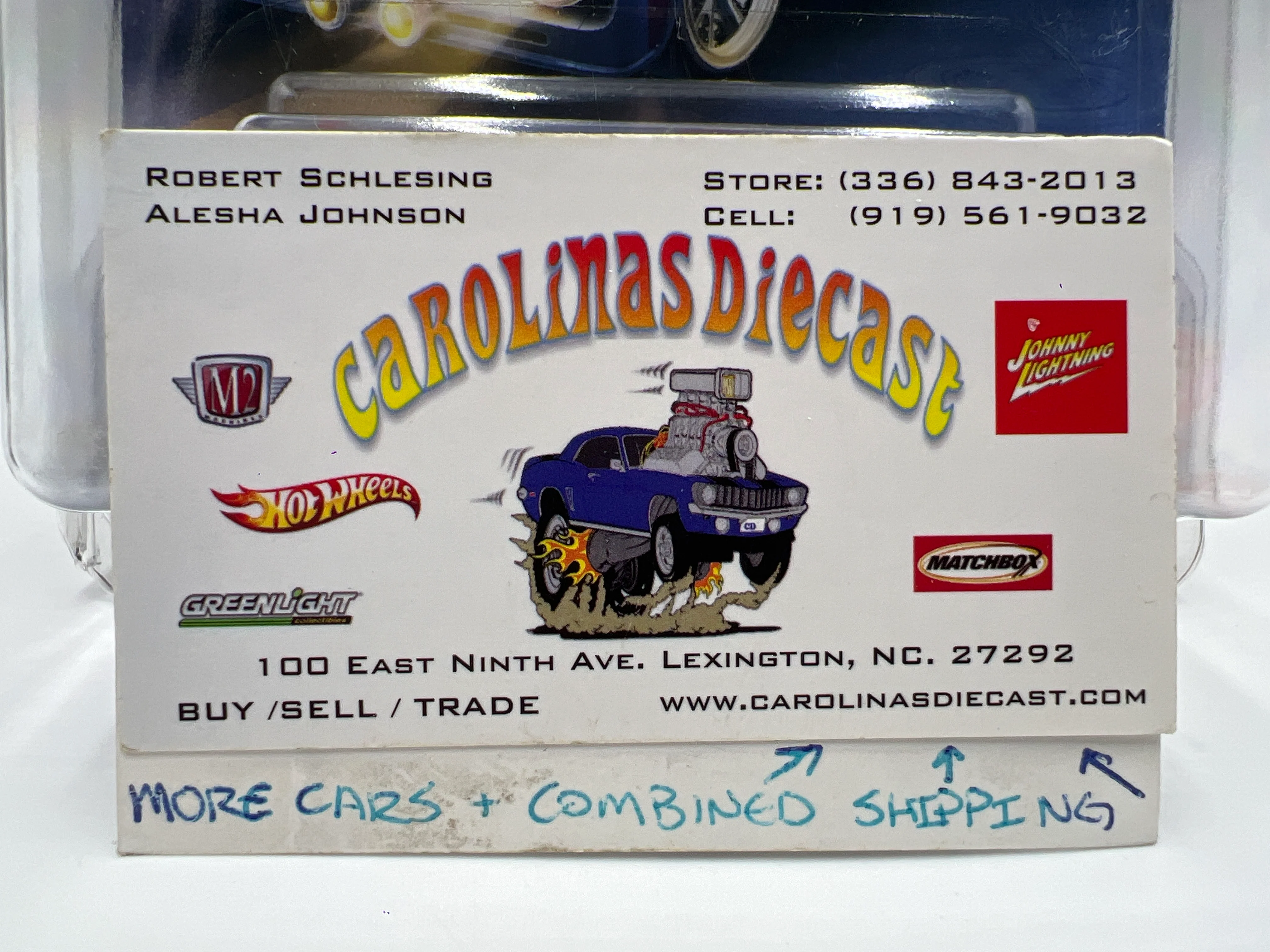 Hot Wheels Premium Boulevard #8 Custom 62 Chevy Pickup Red/Gray W/Protector - Image 8