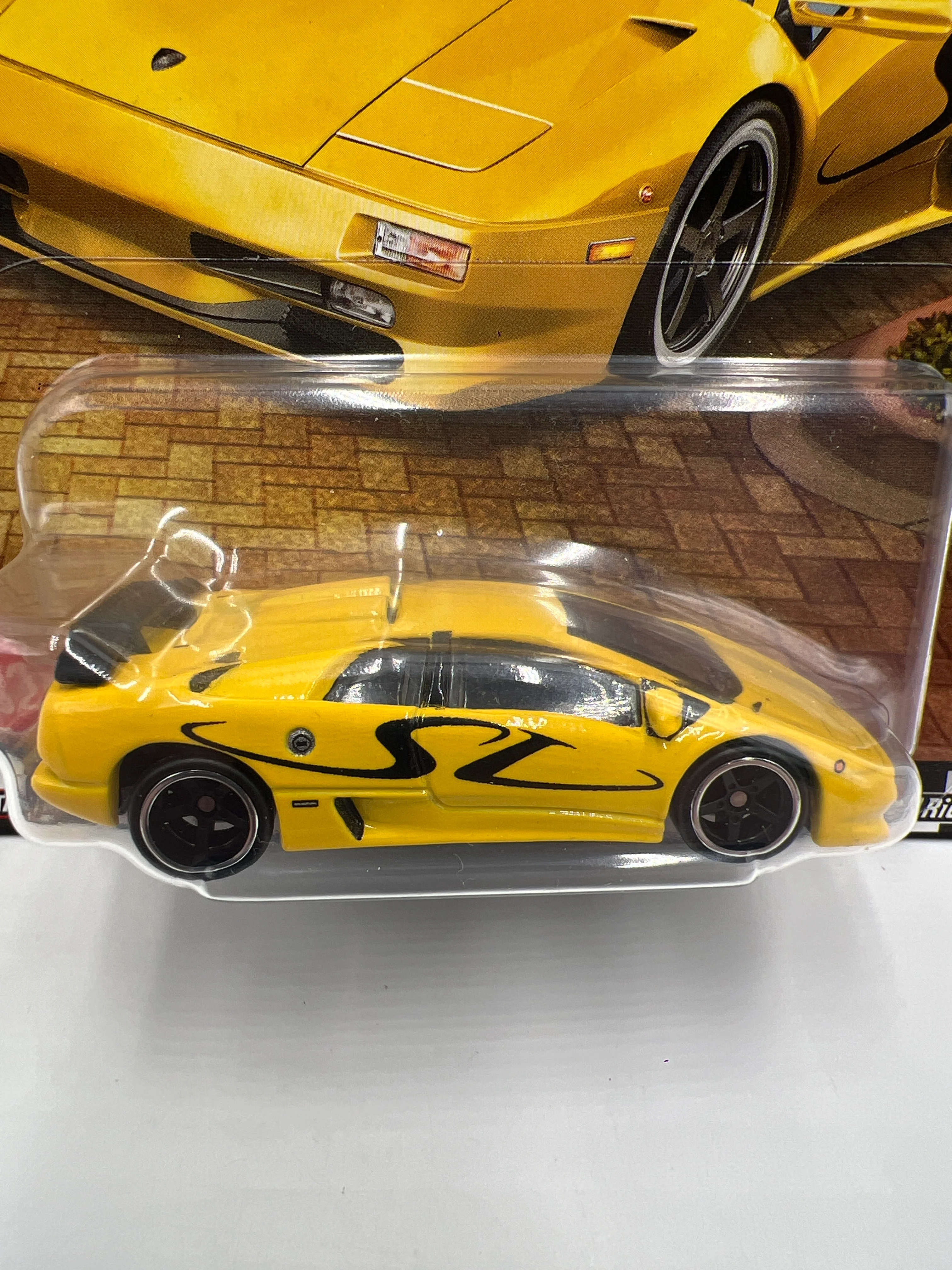 Hot Wheels Premium Boulevard #132 95 Lamborghini Diablo SV Yellow 263D - Image 2