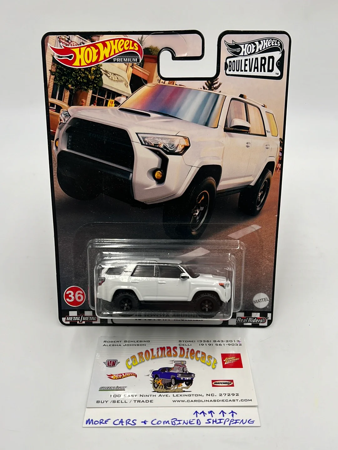Hot Wheels Premium Boulevard #36 18 Toyota 4Runner White 260E