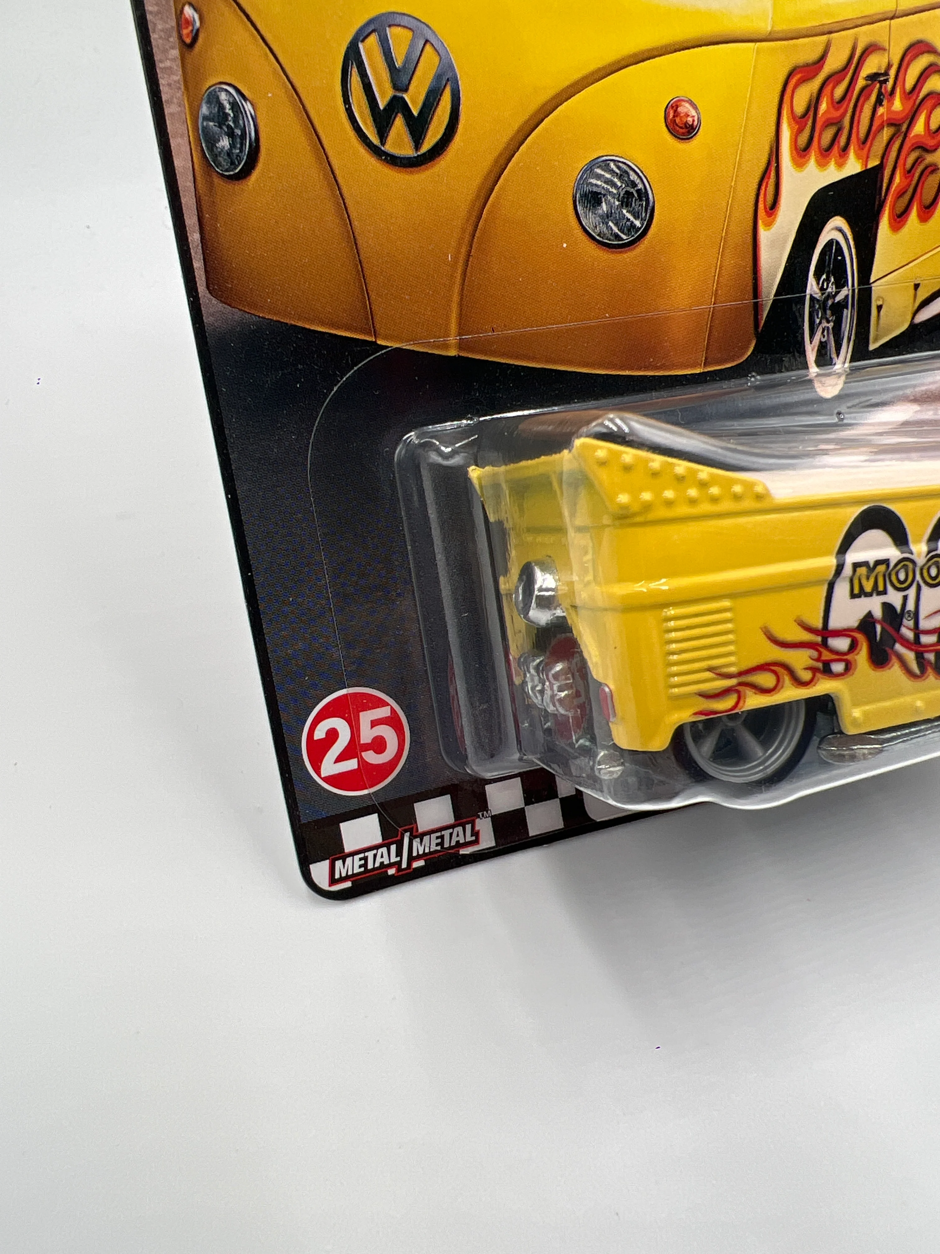 Hot Wheels Premium Boulevard #25 Volkswagen Drag Bus Mooneyes Yellow 262B - Image 5