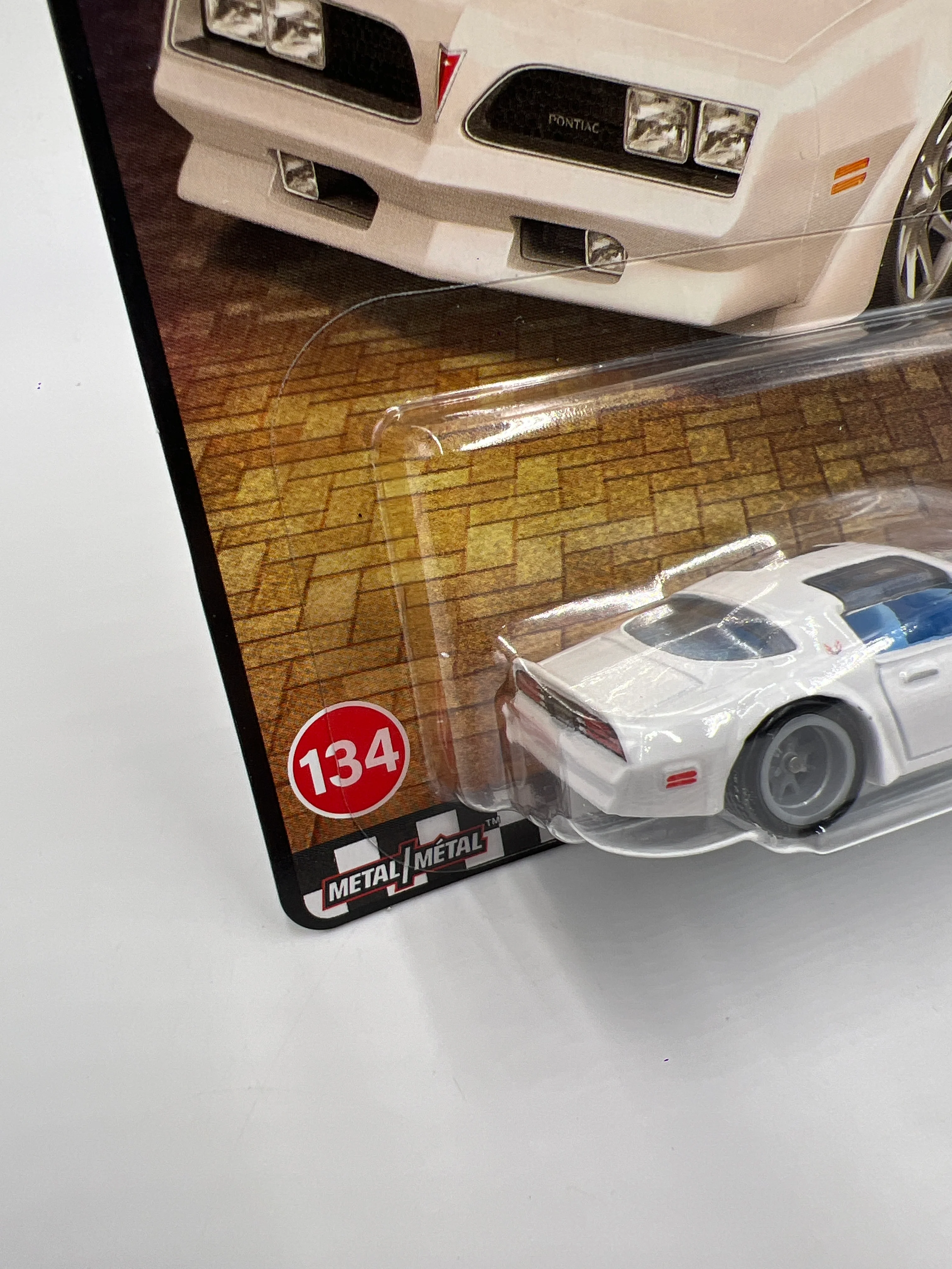 Hot Wheels Premium Boulevard #134 77 Pontiac Firebird TA White 260C - Image 4