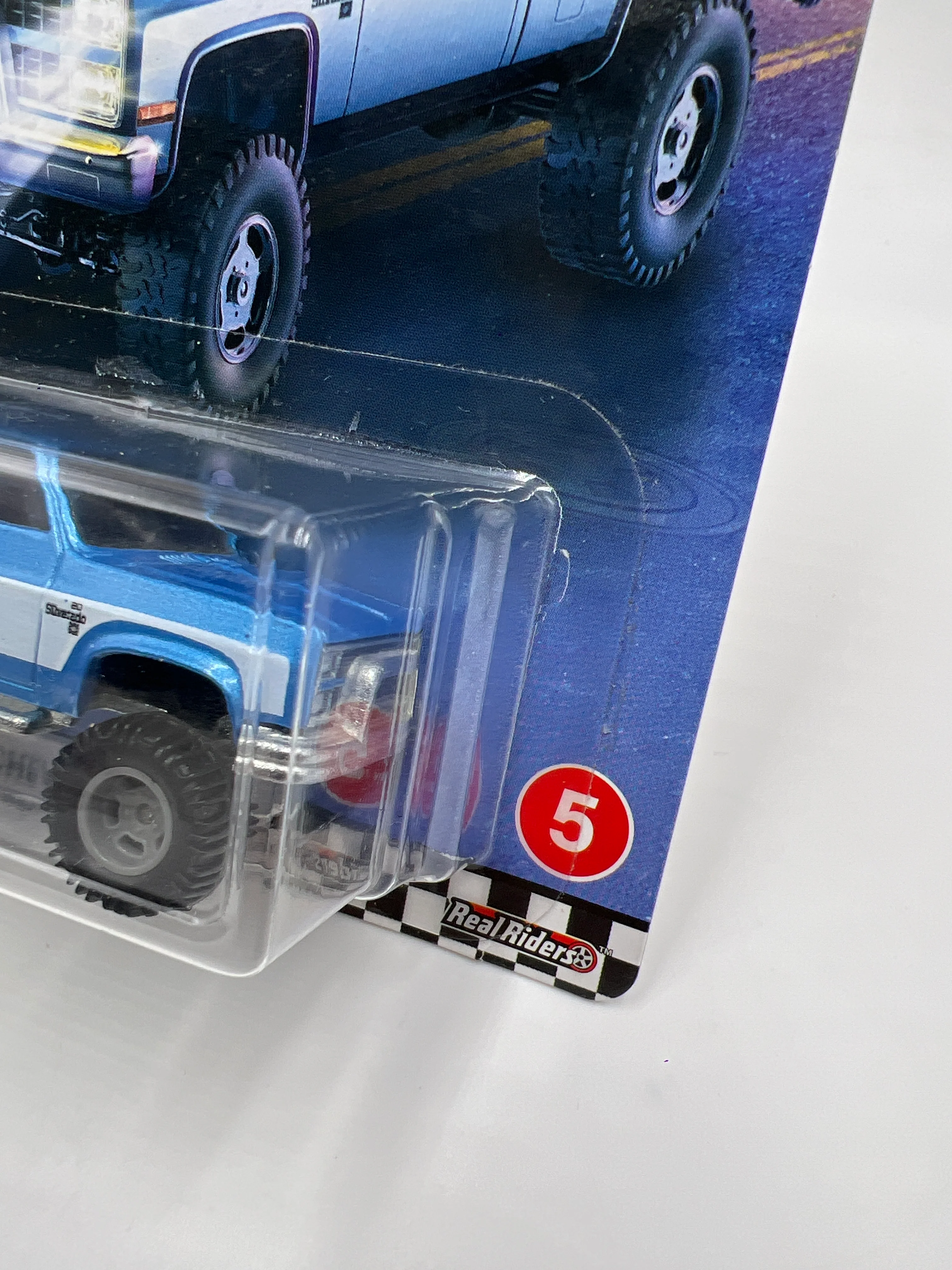 Hot Wheels Premium Boulevard #5 83 Chevy Silverado 4x4 Blue W/Protector Partial Reglue Blister - Image 4