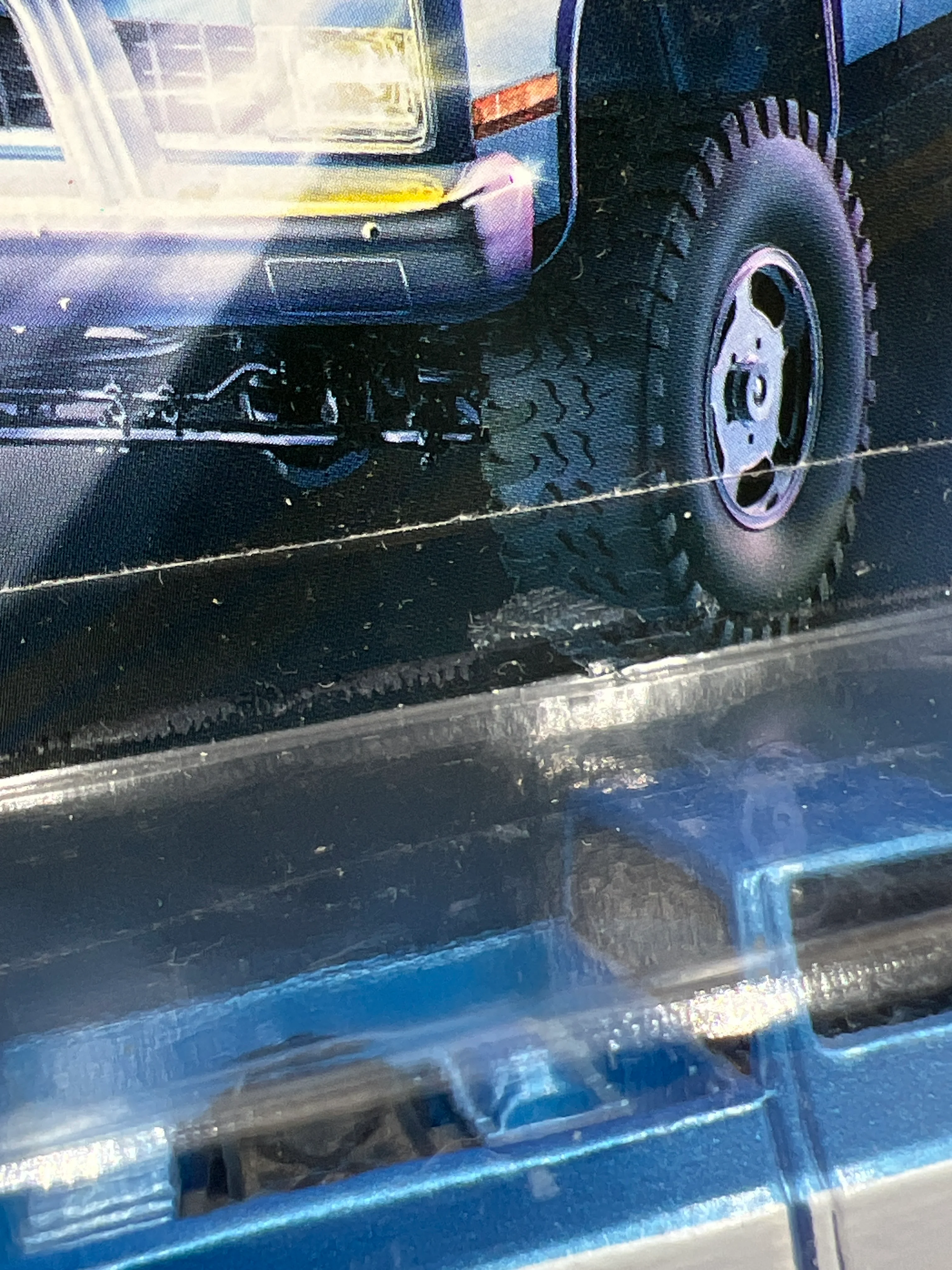Hot Wheels Premium Boulevard #5 83 Chevy Silverado 4x4 Blue W/Protector Partial Reglue Blister - Image 7