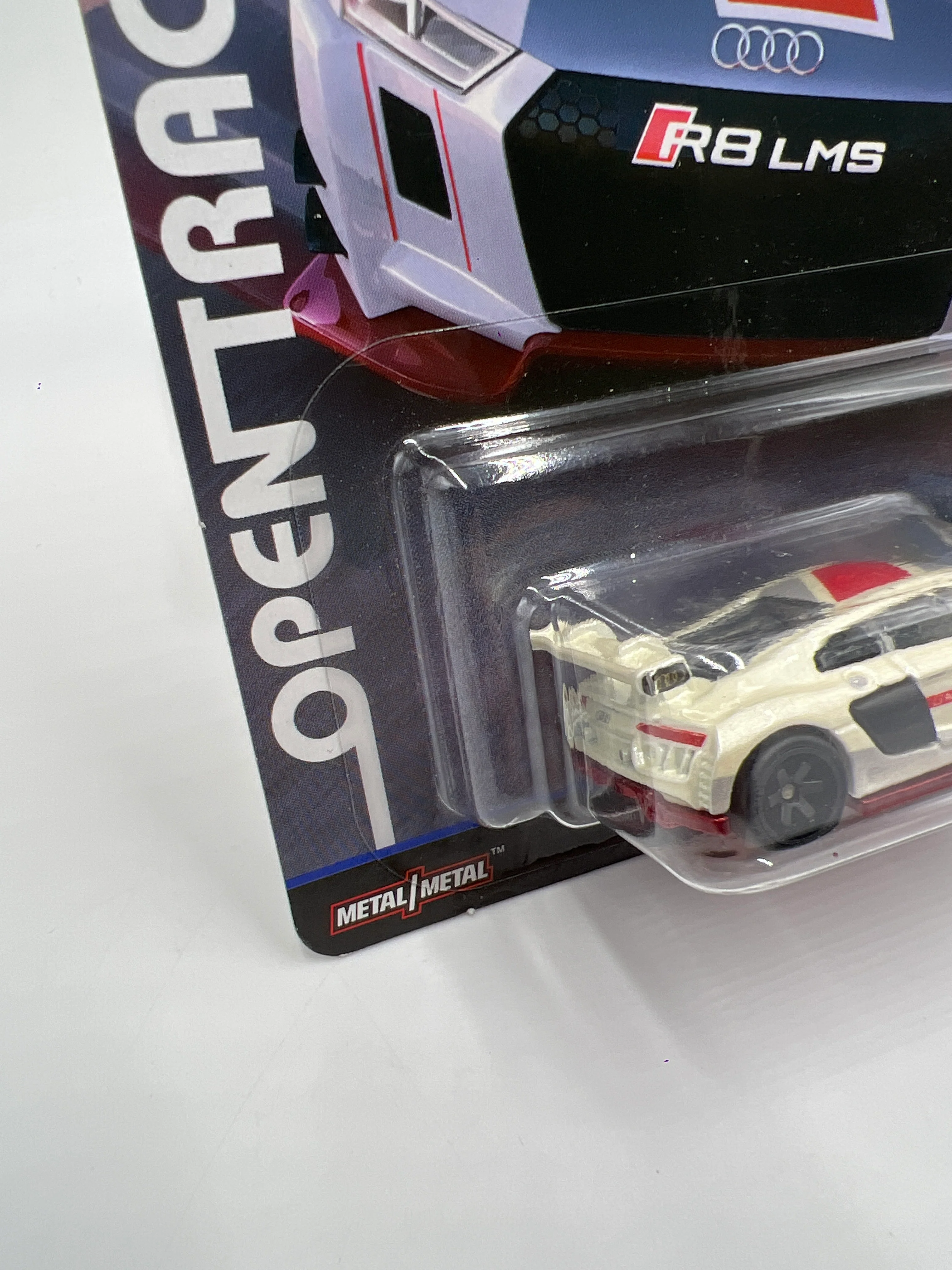 Hot Wheels Premium Open Track #5 Audi R8 LMS White 245M - Image 4