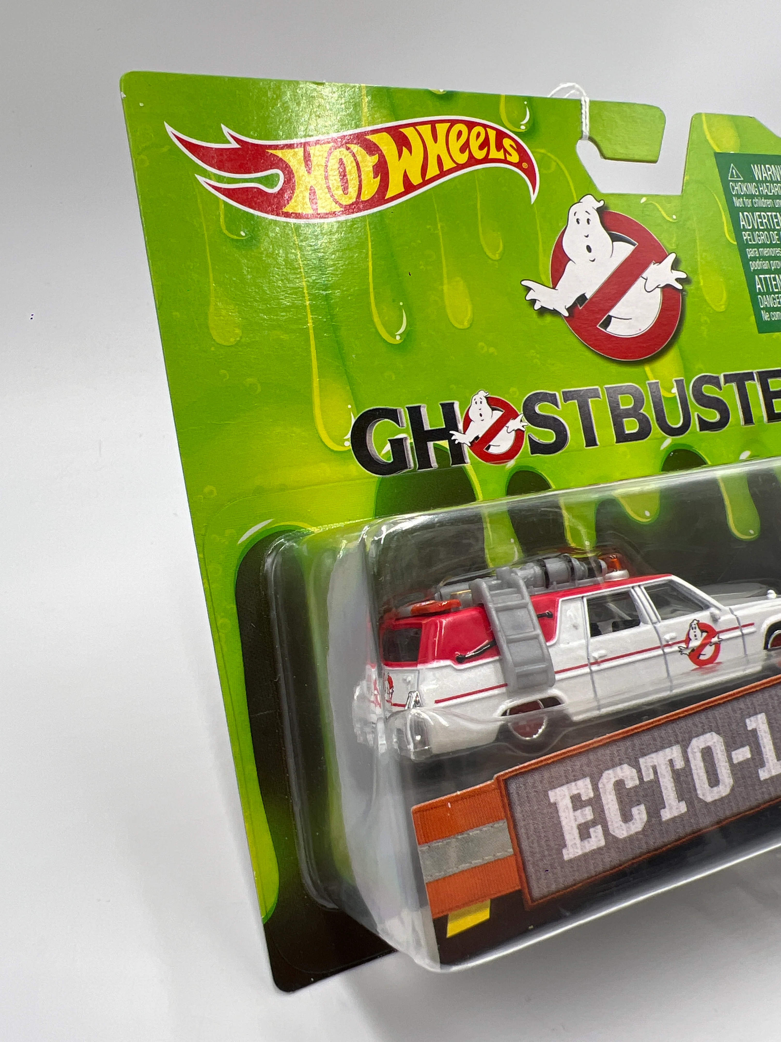 2016 Hot Wheels Premium Ghostbusters 2 Pack Ecto-1 & Ecto-2 283A - Image 6