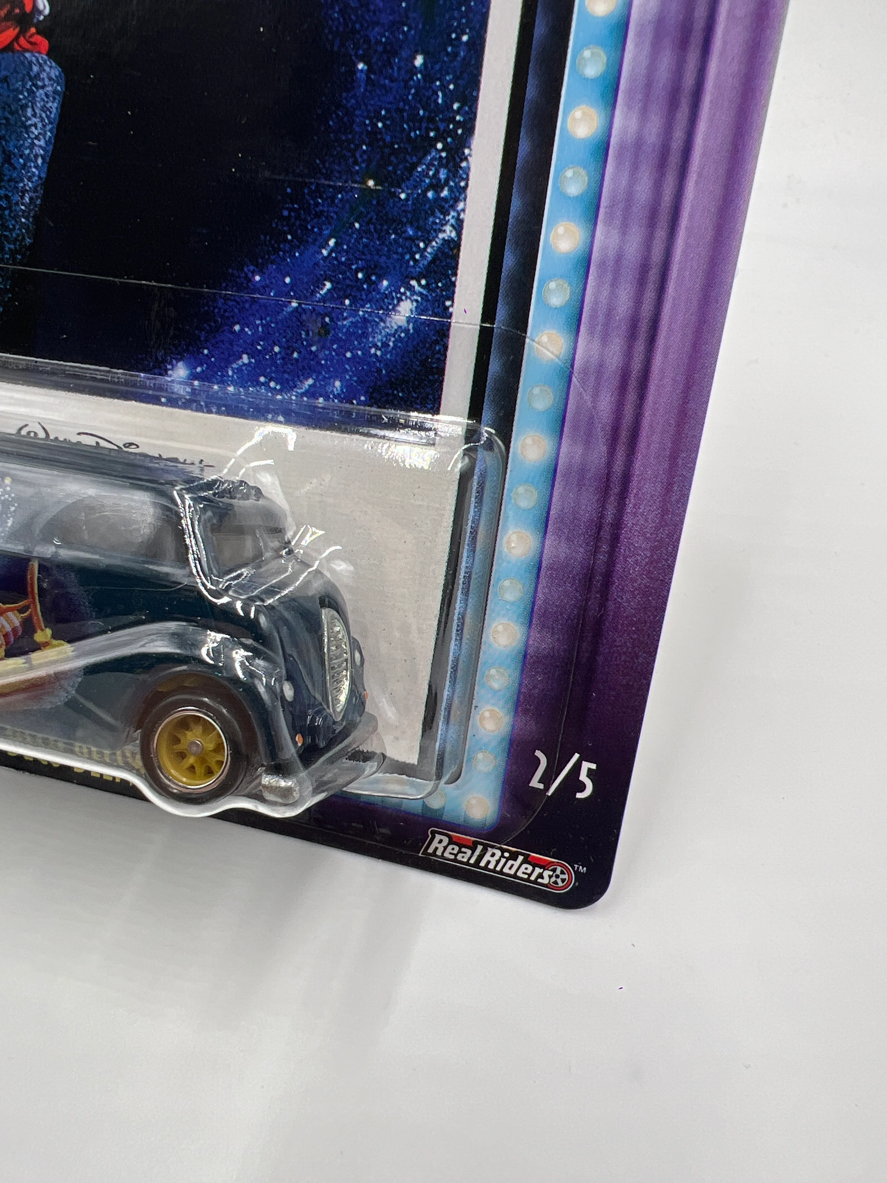 Hot Wheels Premium Disney Classics Stereophonic Sound #2 Deco Delivery 269F - Image 4