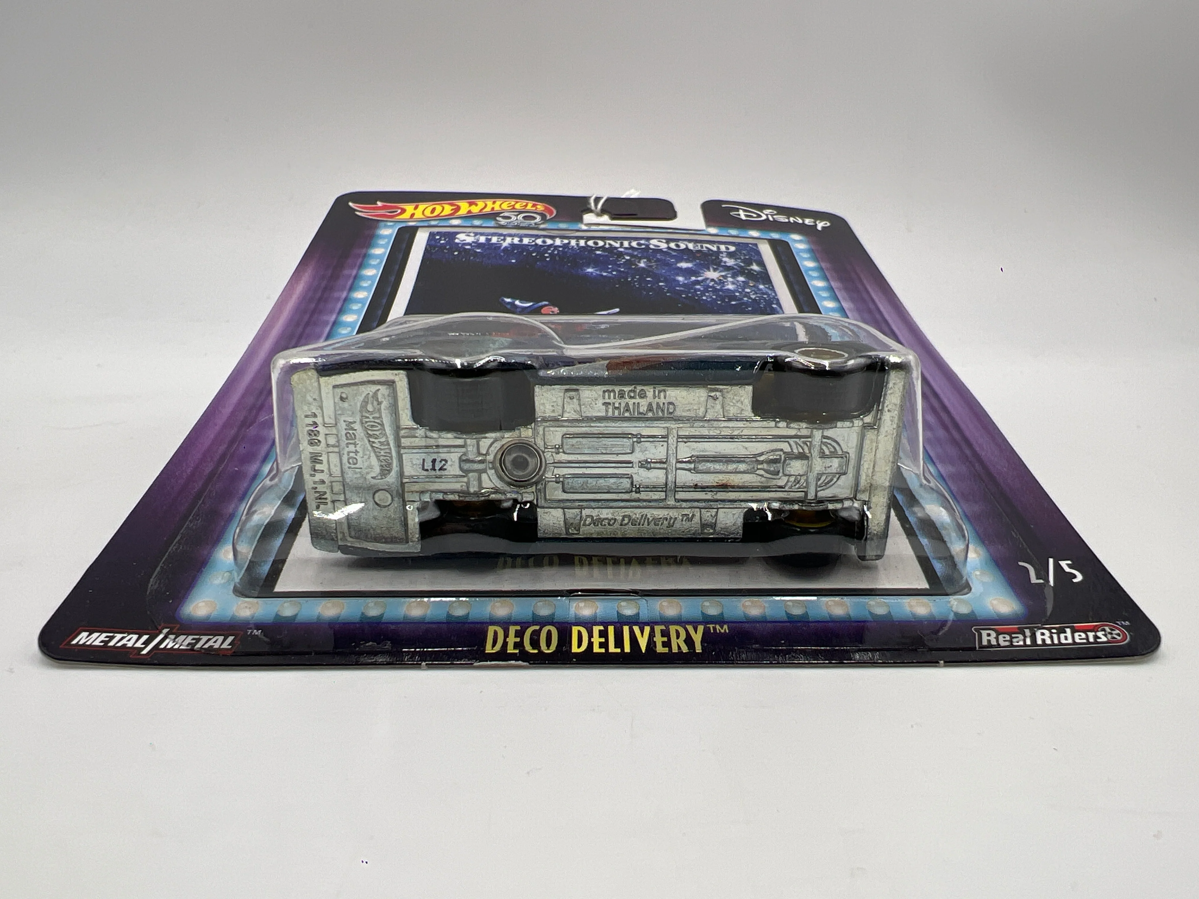 Hot Wheels Premium Disney Classics Stereophonic Sound #2 Deco Delivery 269F - Image 6