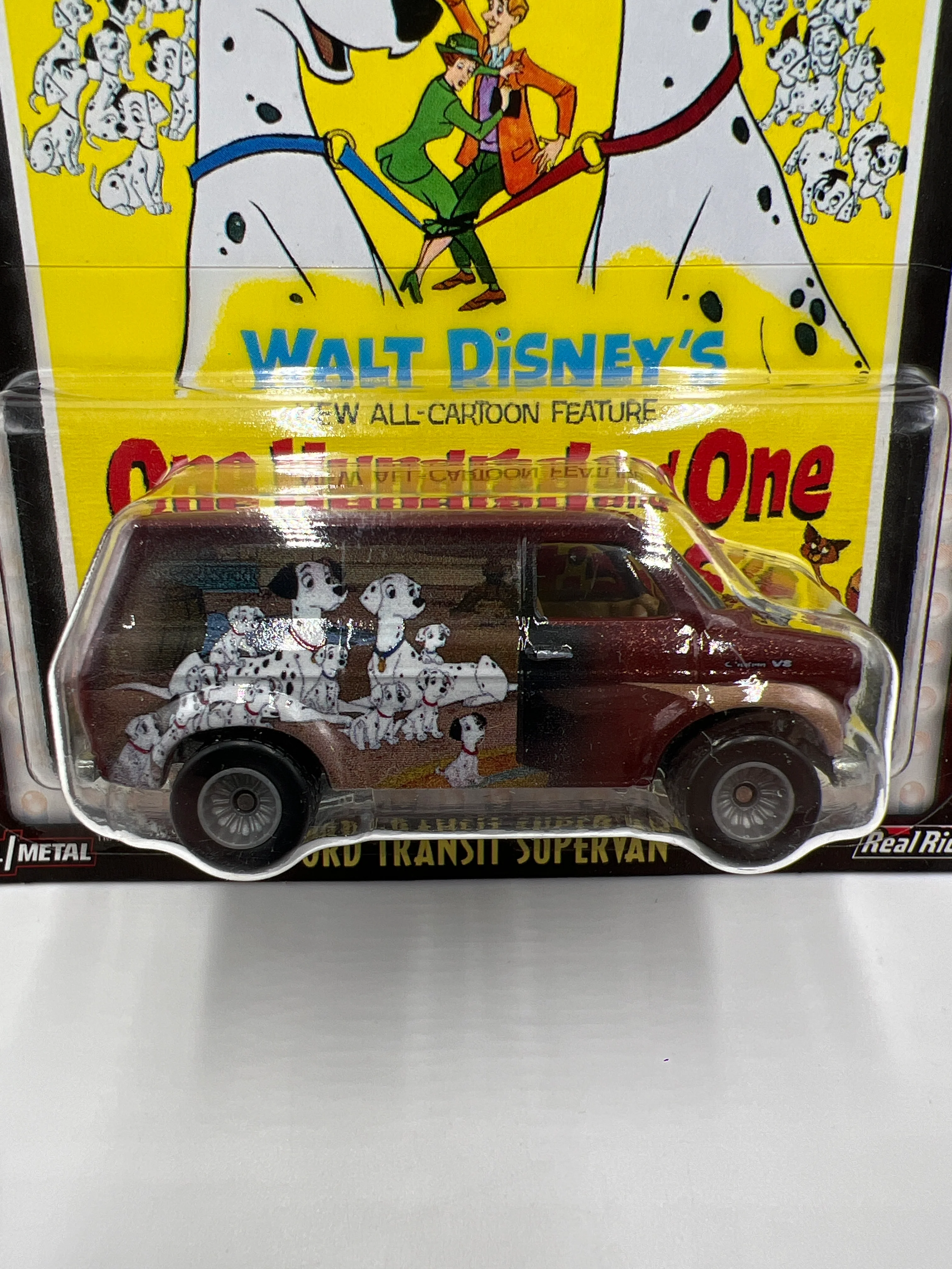 Hot Wheels Premium Disney Classics 101 Dalmatians #4 Ford Transit Supervan Brown 269G - Image 3
