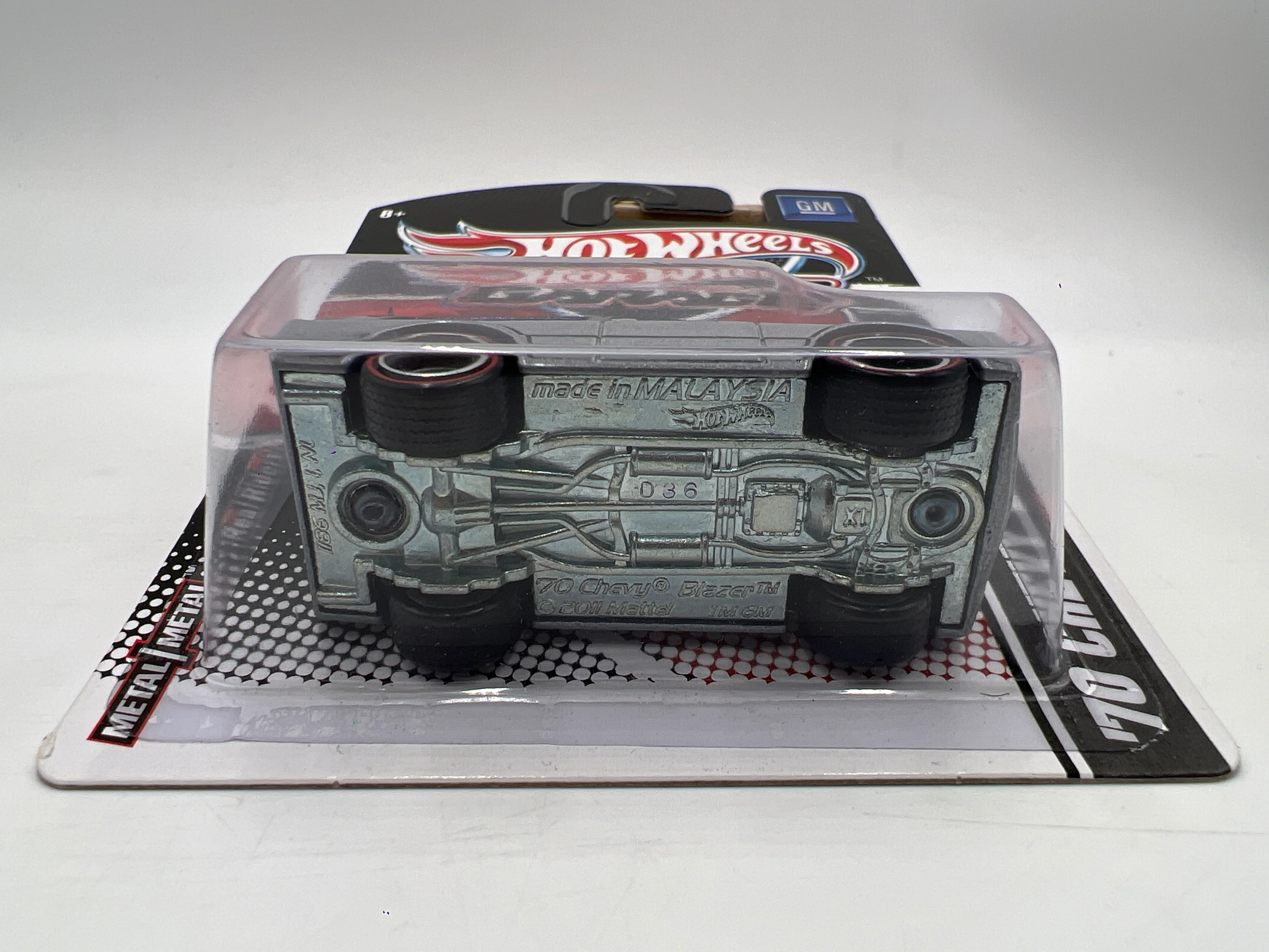 Hot Wheels Premium Garage GM Series #5 70 Chevy Blazer Silver/Blue W/Protector - Image 6