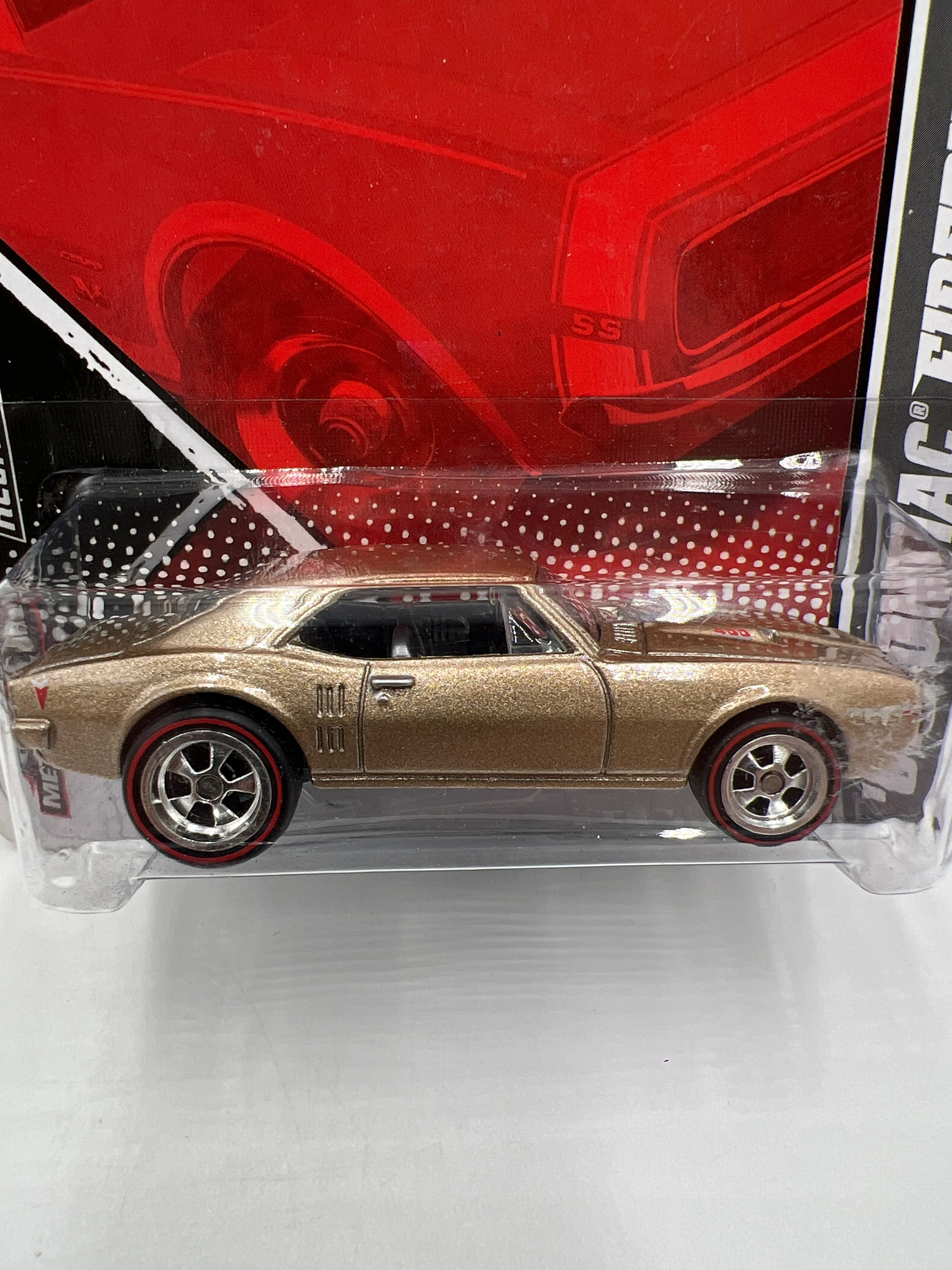 Hot Wheels Premium Garage GM Series #18 67 Pontiac Firebird 400 Gold - Image 3