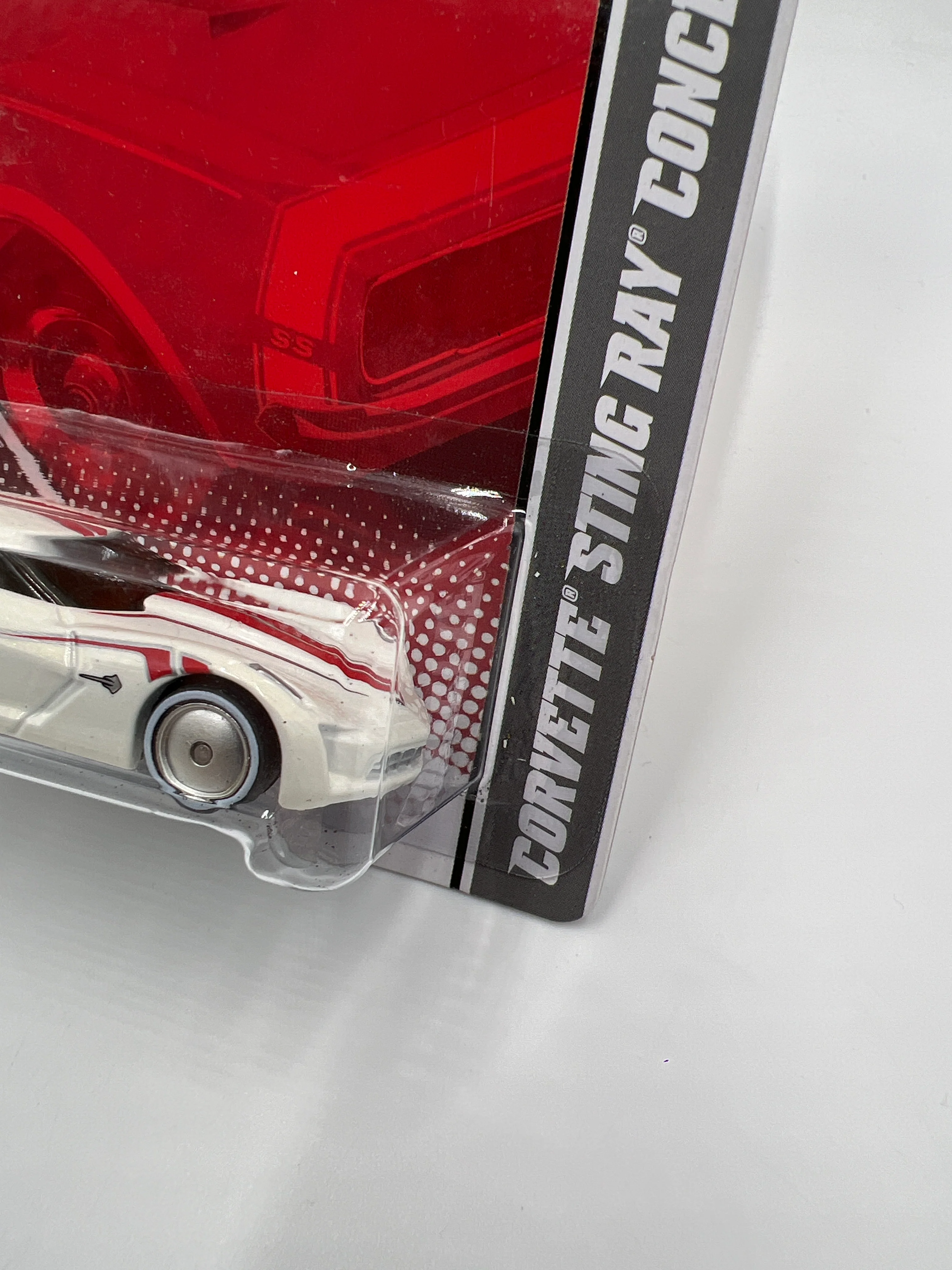 Hot Wheels Premium Garage Series #7 Corvette Sting Ray Concept White - Image 4