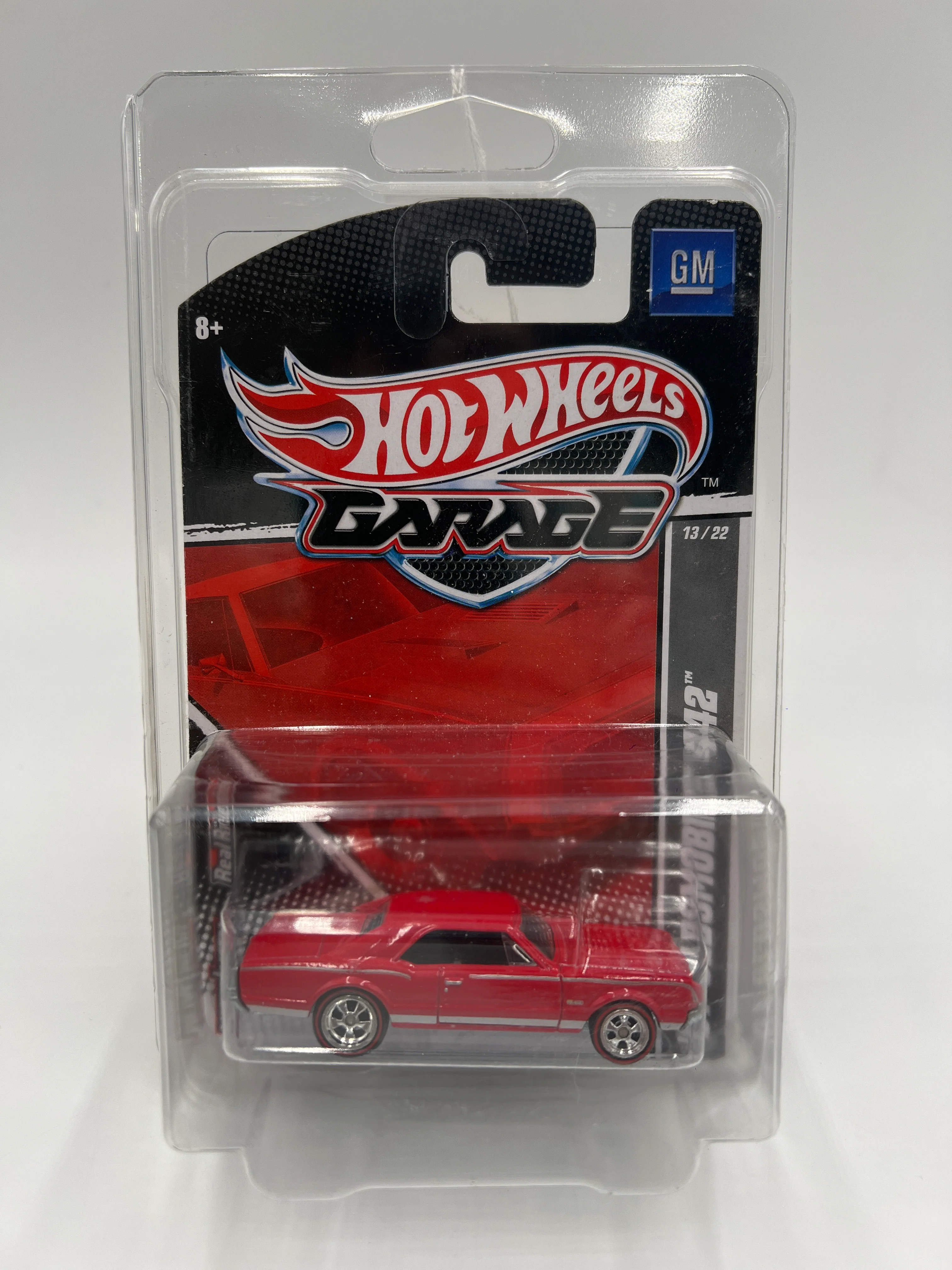 Hot Wheels Premium Garage Series #13 67 Oldsmobile 442 Red W/Protector - Image 9