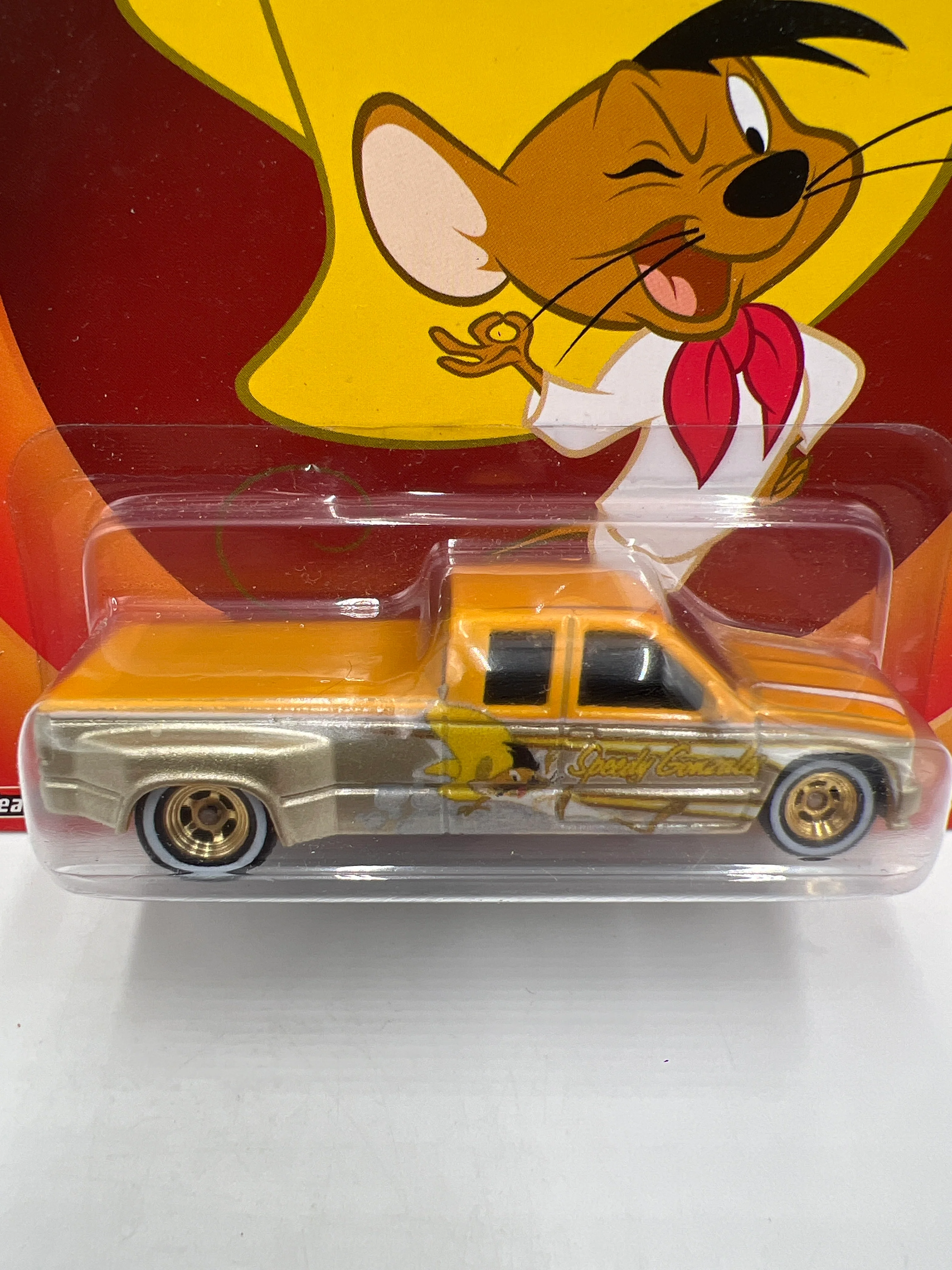 Hot Wheels Premium Looney Tunes Customized C3500 W/Protector - Image 2