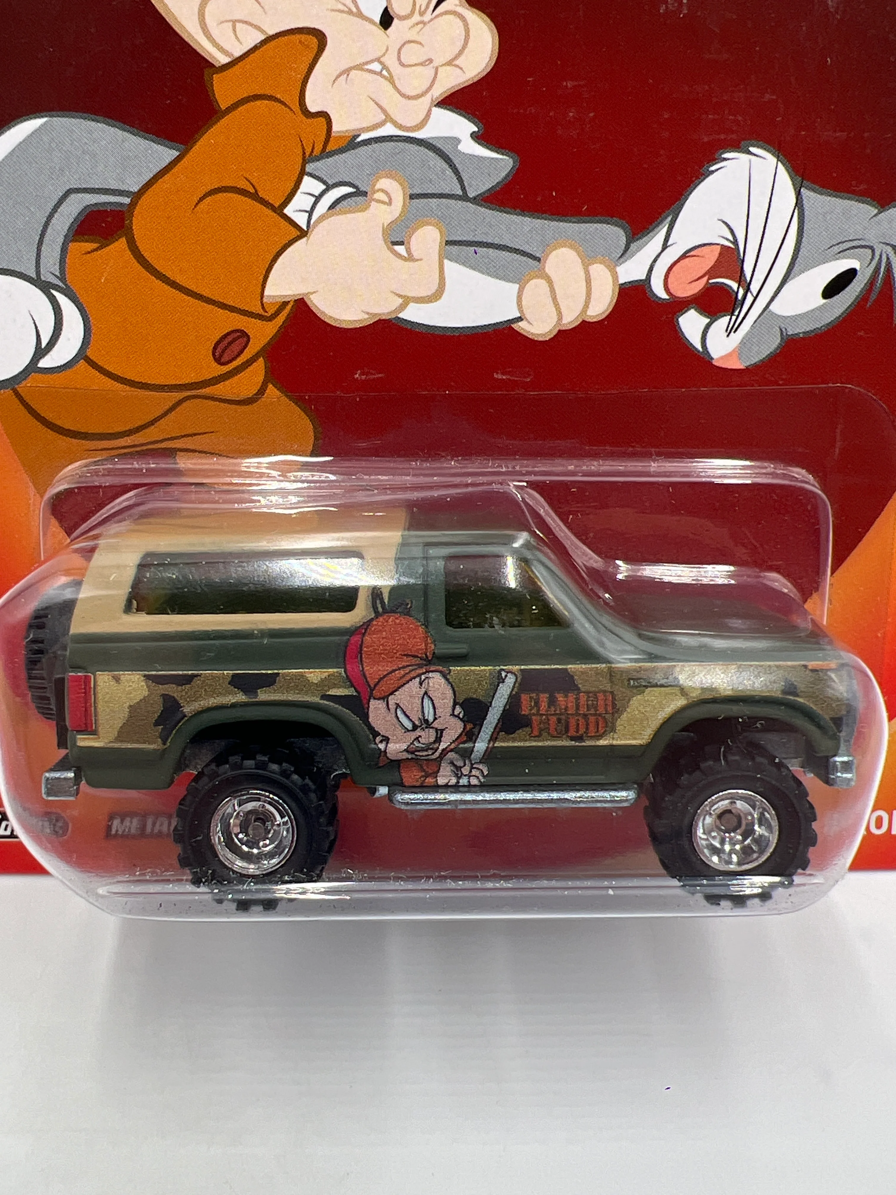Hot Wheels Premium Looney Tunes 85 Ford Bronco 265A - Image 2