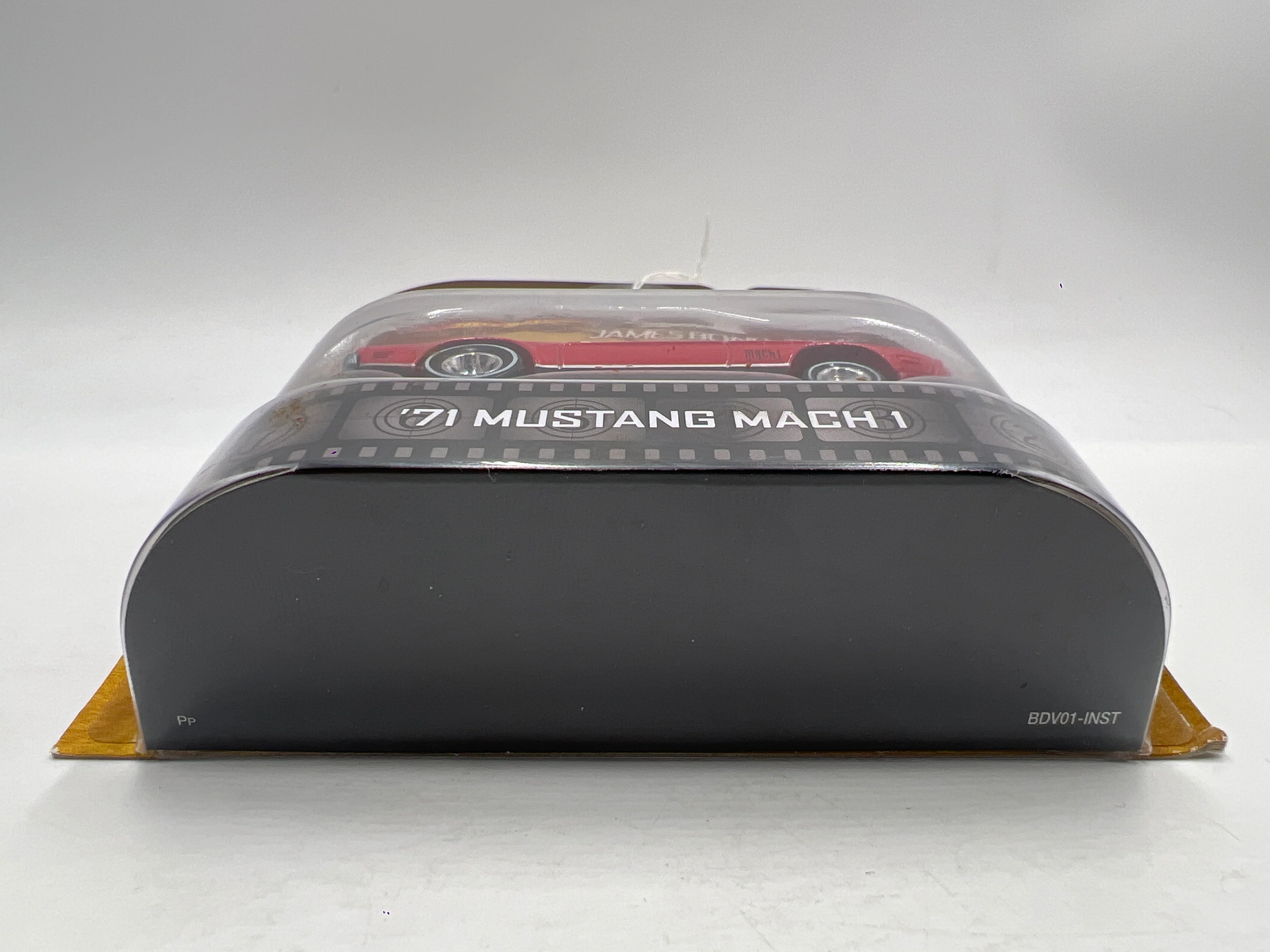 Hot Wheels Premium Retro Entertainment 007 Diamonds Are Forever 71 Mustang Mach 1 Red - Image 5