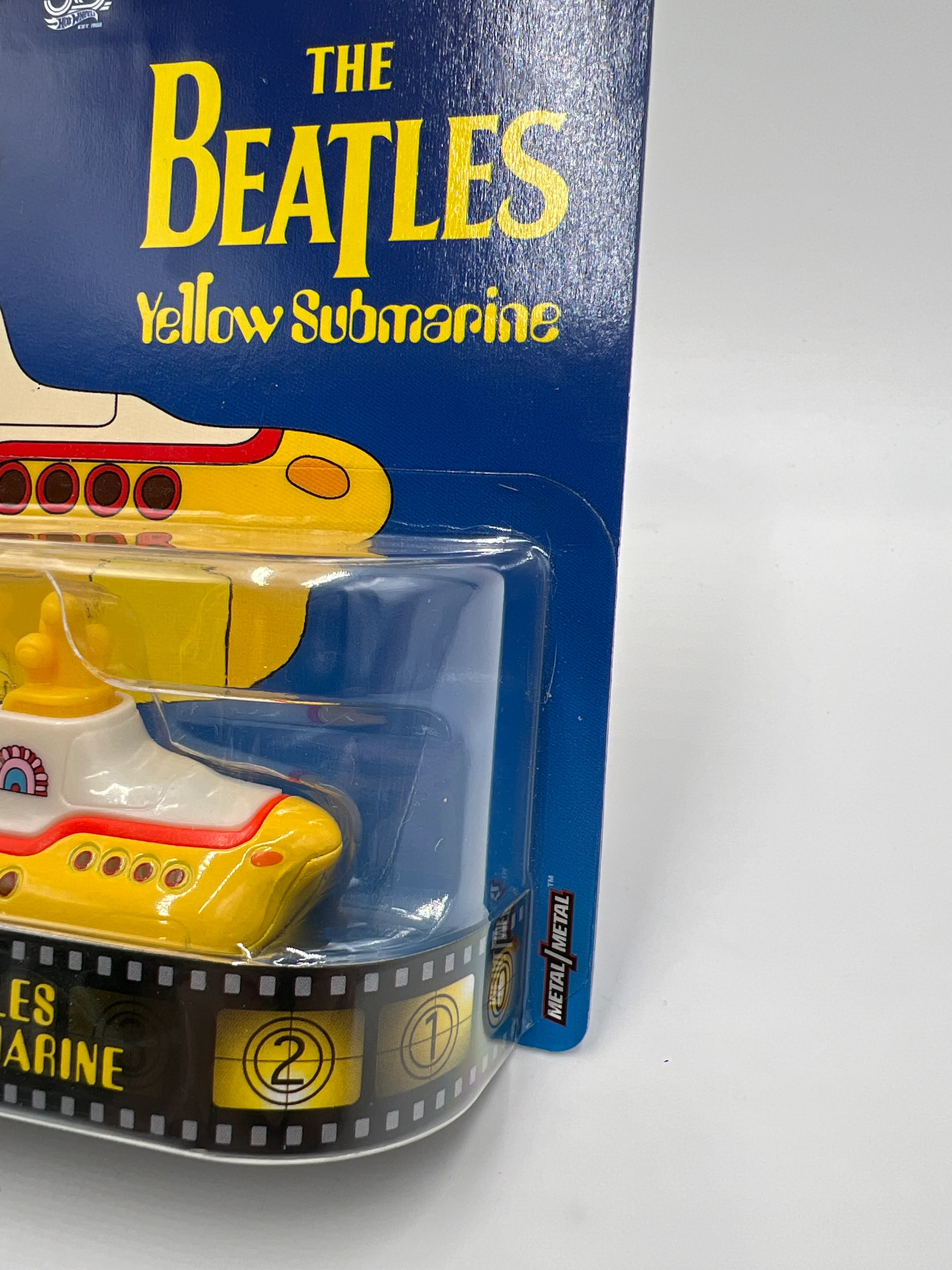 Hot Wheels Premium Retro Entertainment The Beatles Yellow Submarine - Image 3