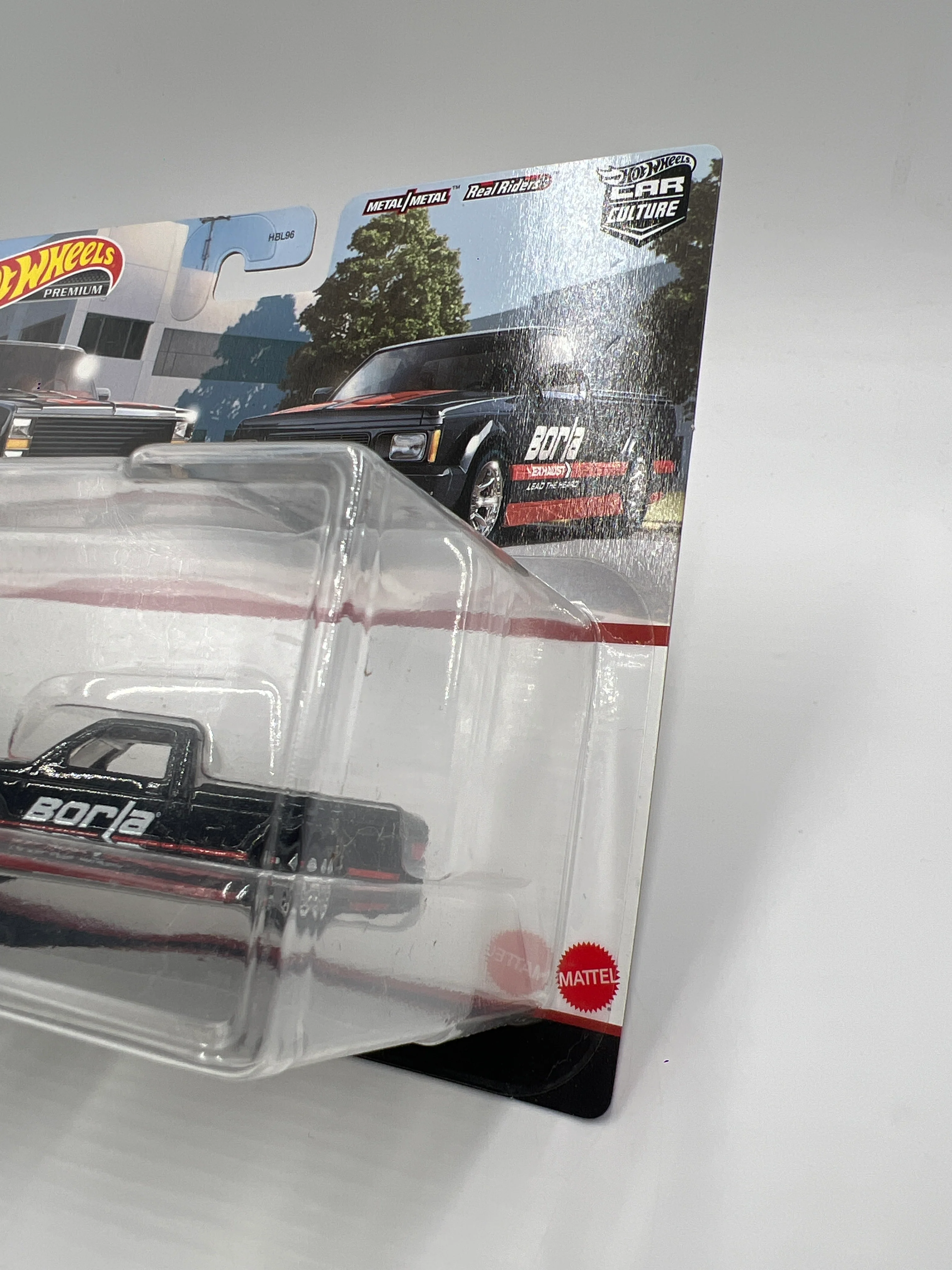 Hot Wheels Premium Target 2 Pack Borla 83 Chevy Silverado & 91 GMC Syclone W/Protector - Image 5