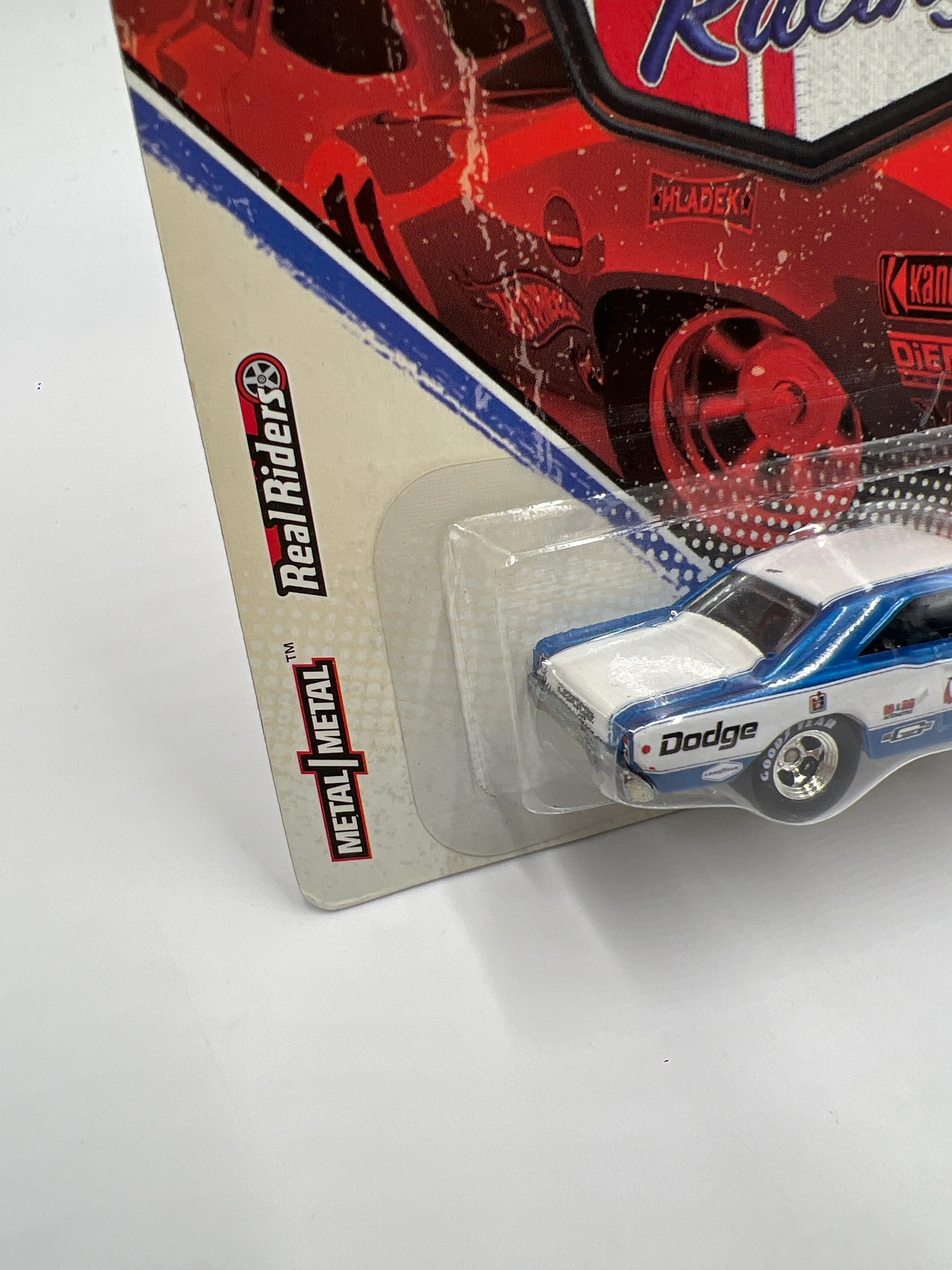 Hot Wheels Premium Vintage Racing #7 Shirley Shahans 68 Dodge Dart Blue/White Drag-On Lady W/Protector - Image 4
