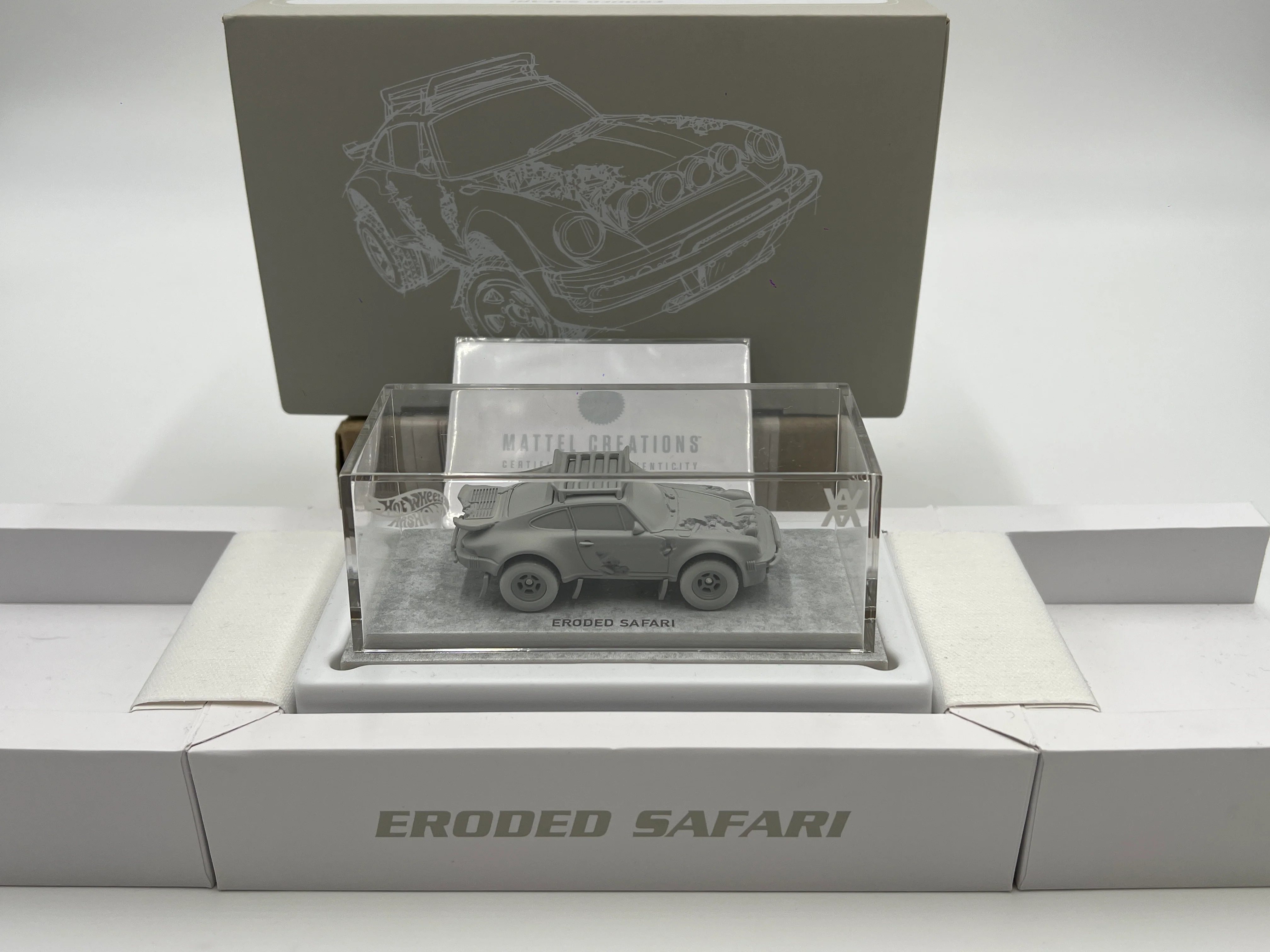 Mattel Creations Hot Wheels x Daniel Arsham Eroded 1986 Porsche 911 Safari - Image 2