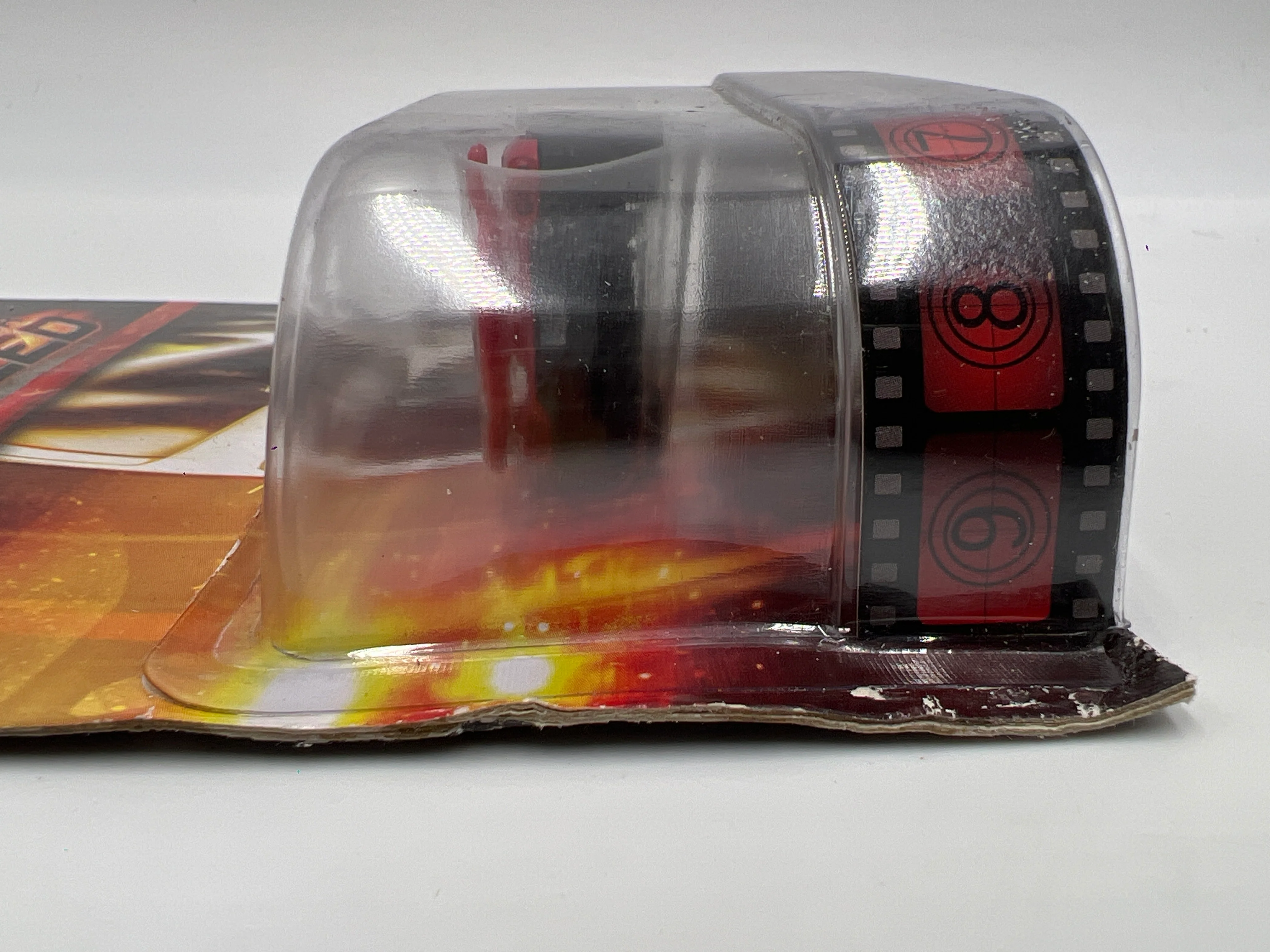 Hot Wheels Retro Entertainment Need For Speed Koenigsegg Agera R W/Protector Bad Card - Image 5