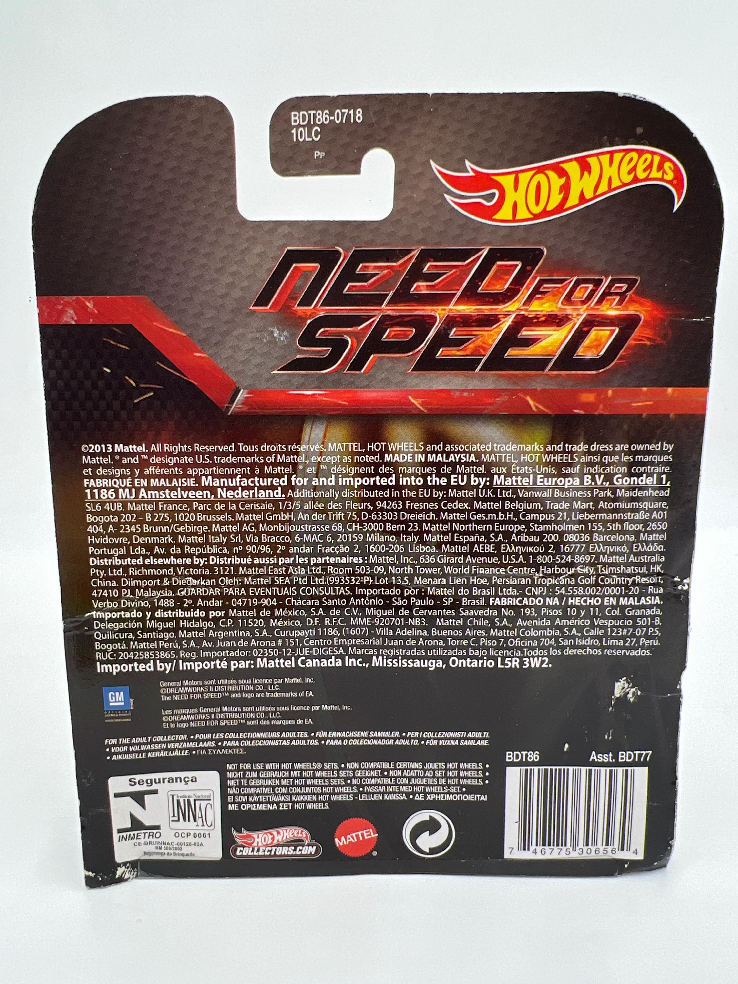 Hot Wheels Retro Entertainment Need For Speed Koenigsegg Agera R W/Protector Bad Card - Image 8