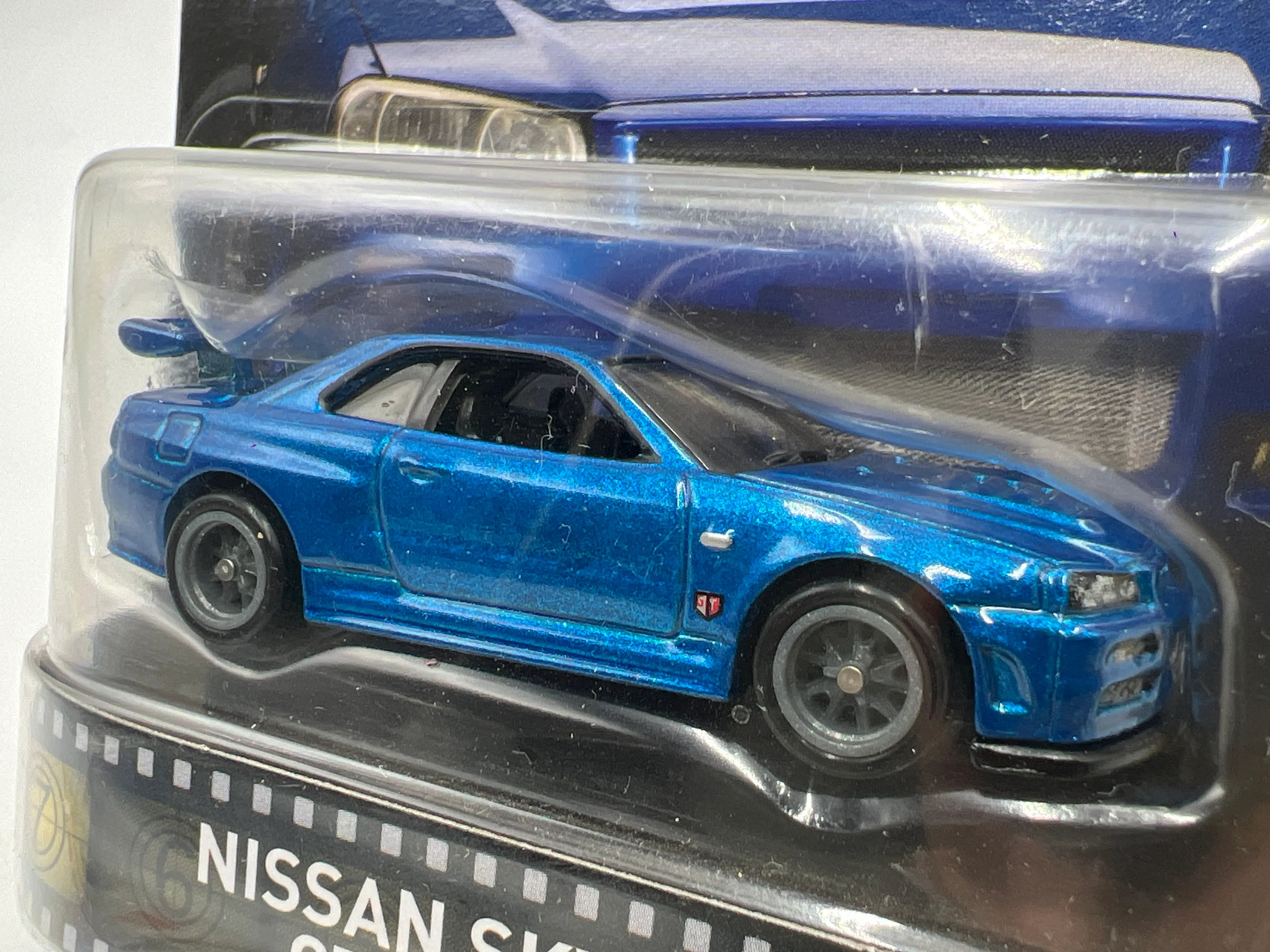 Hot Wheels Retro Entertainment Fast & Furious Nissan Skyline GT-R R34 Blue W/Protector - Image 2
