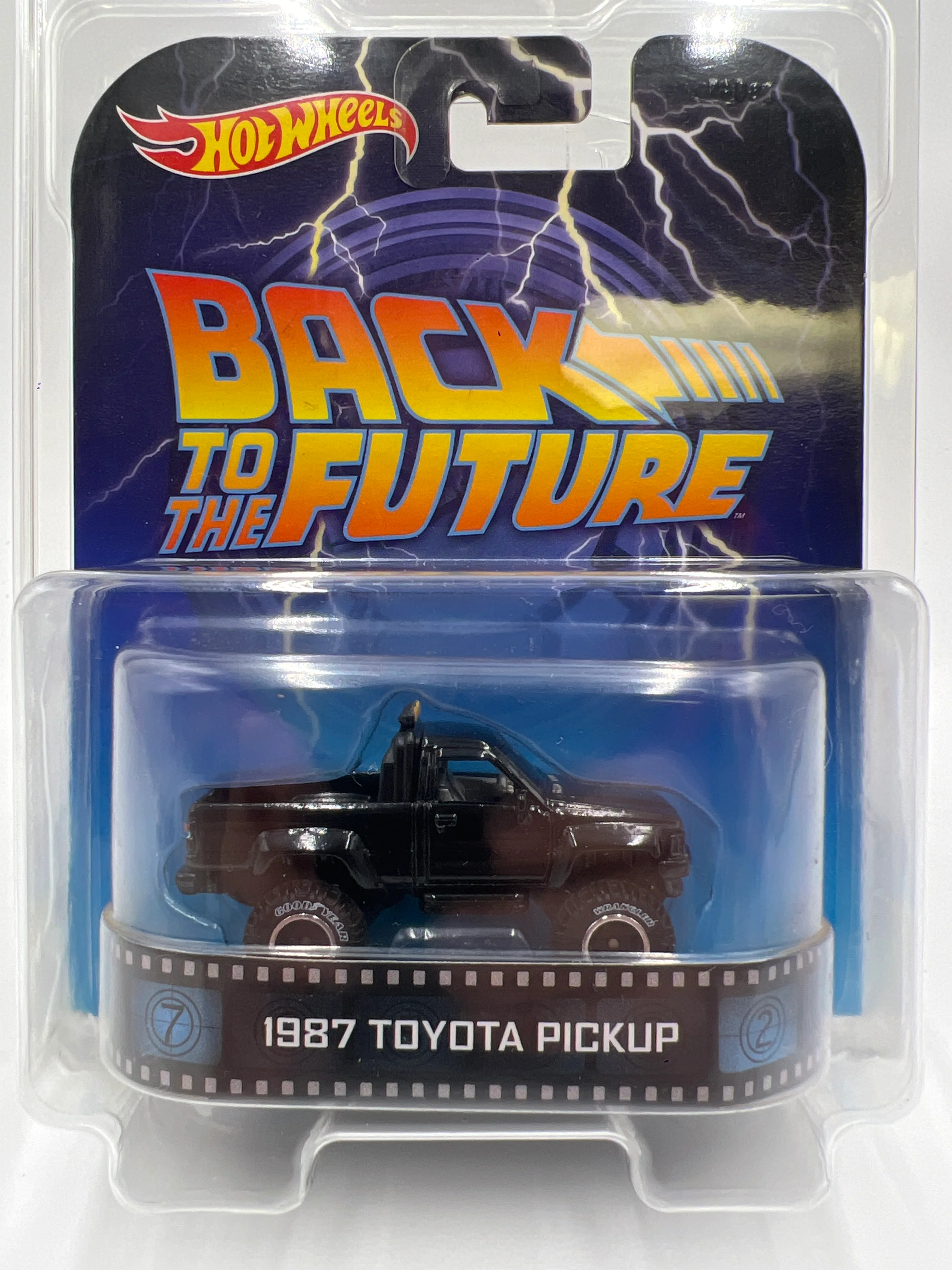 Hot Wheels Retro Entertainment Back To The Future 1987 Toyota Pickup Black W/Protector - Image 7