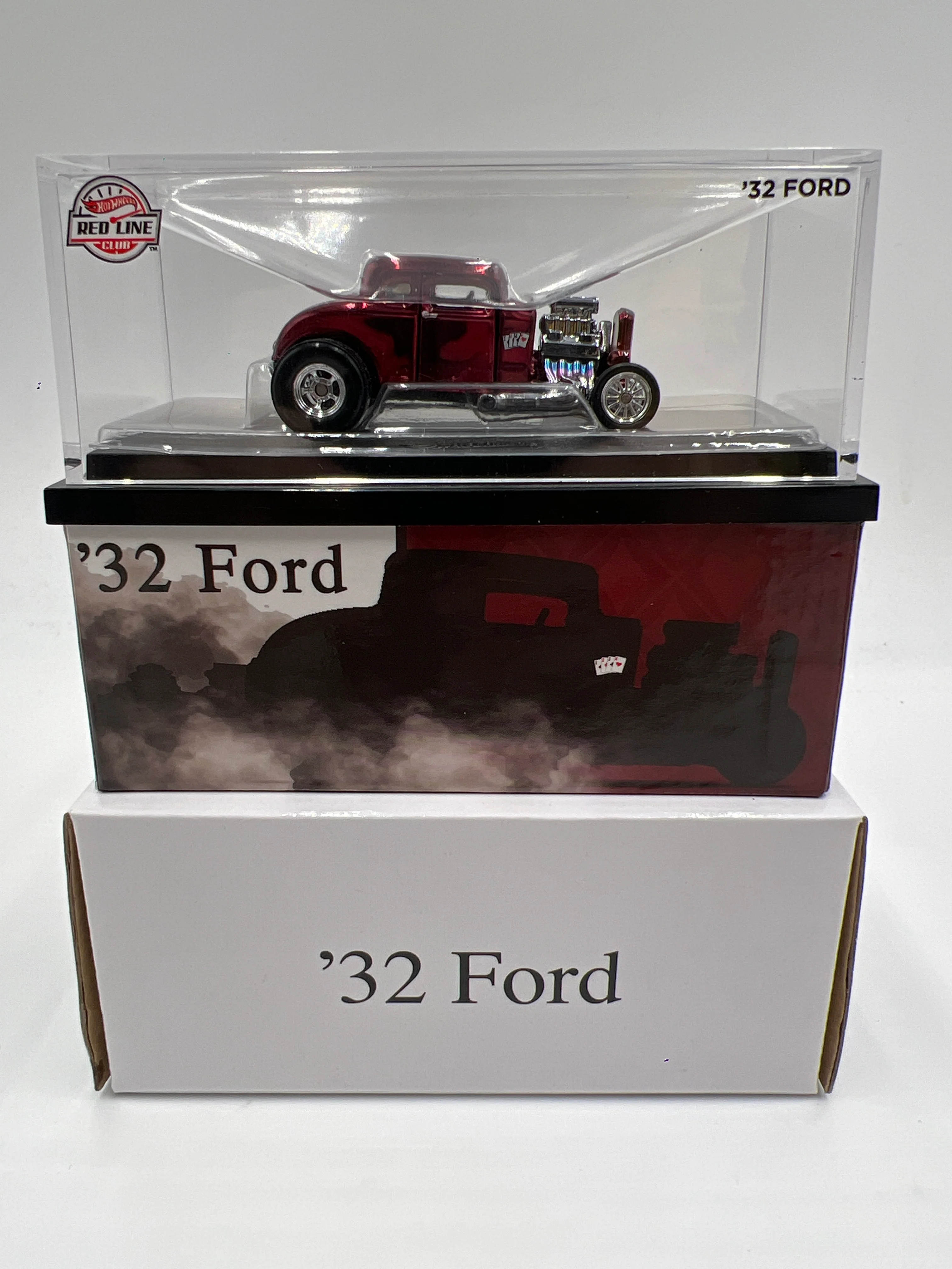 Hot Wheels RLC 32 Ford Red #19991/30000 - Image 2