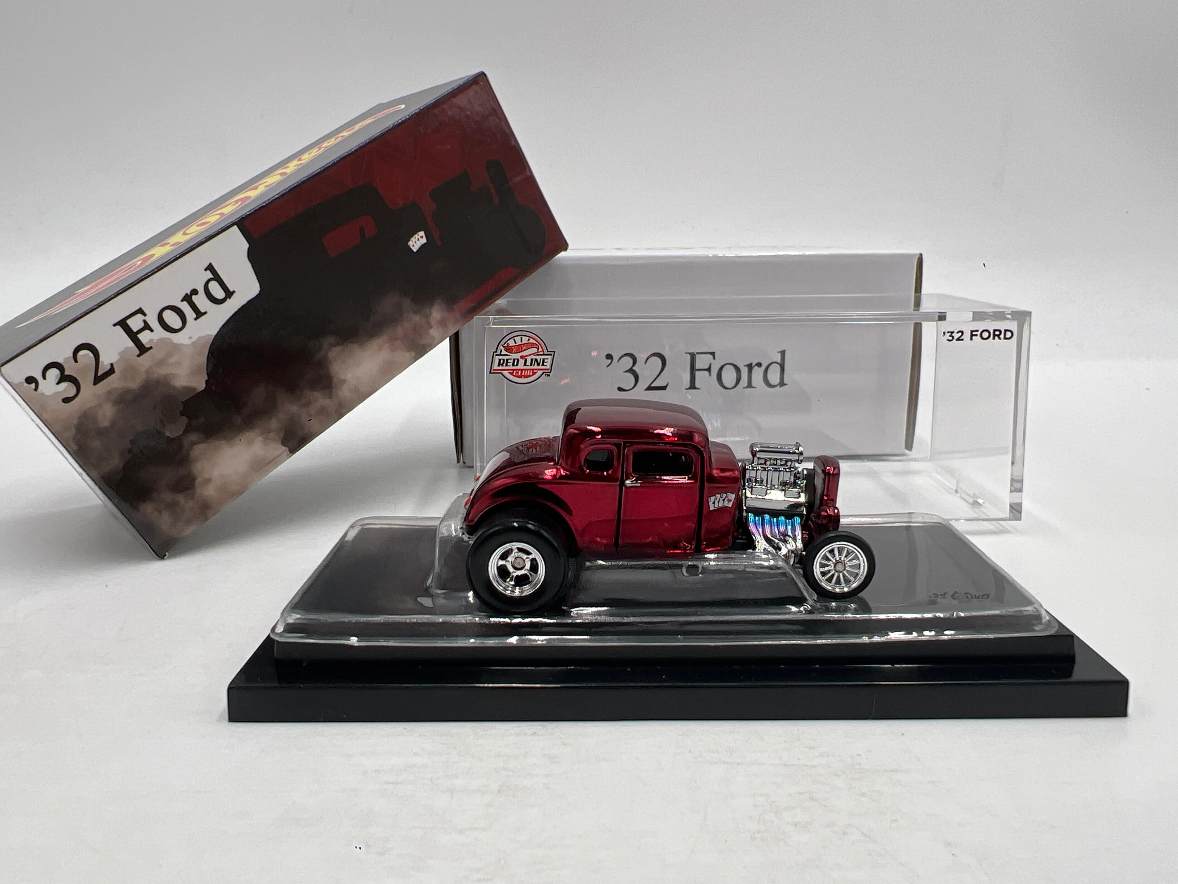2022 Hot Wheels RLC #17882/30000 32 Ford Red