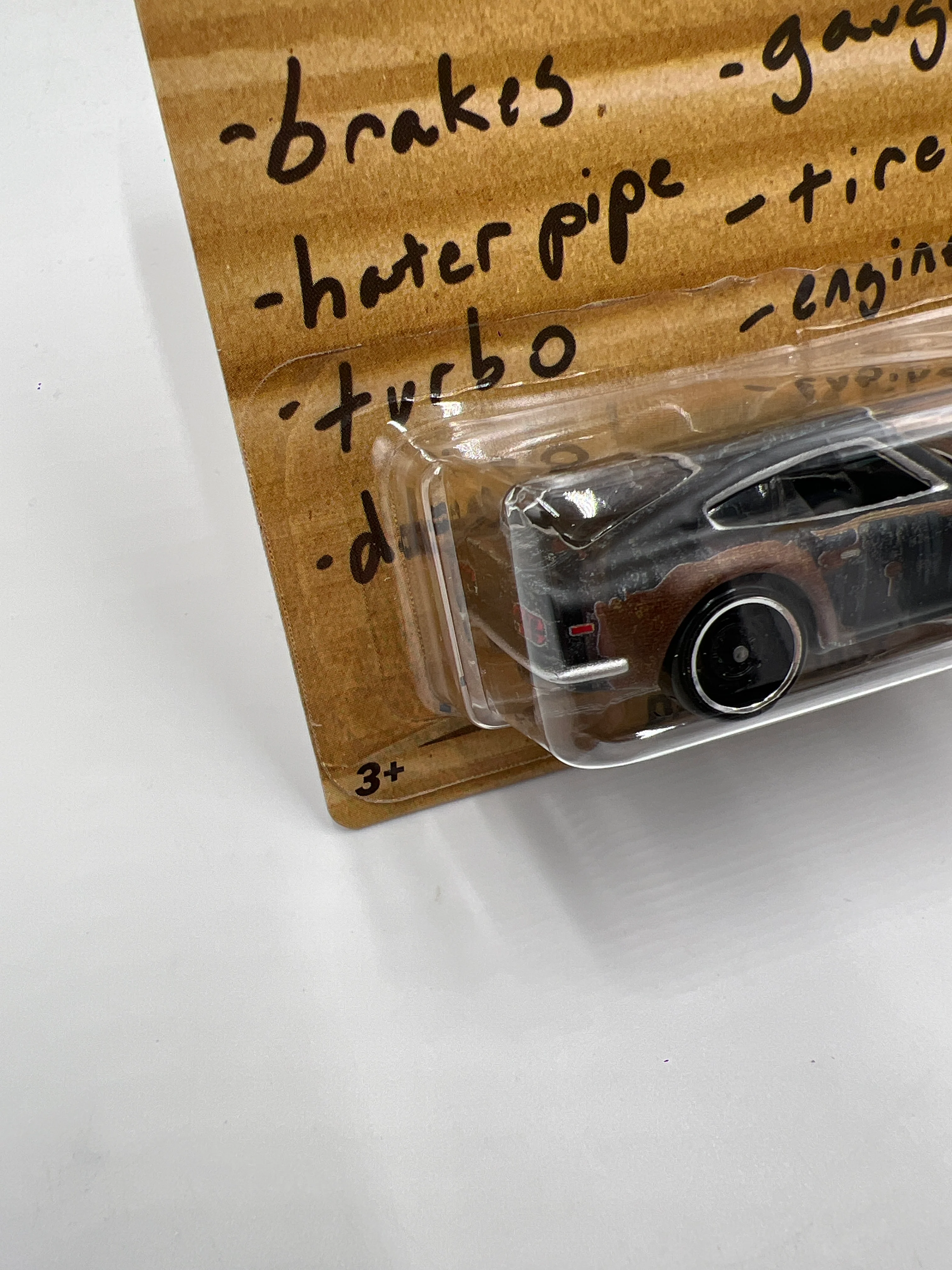 Hot Wheels RLC Motortrend Roadkill Datsun 240Z W/Protector - Image 5