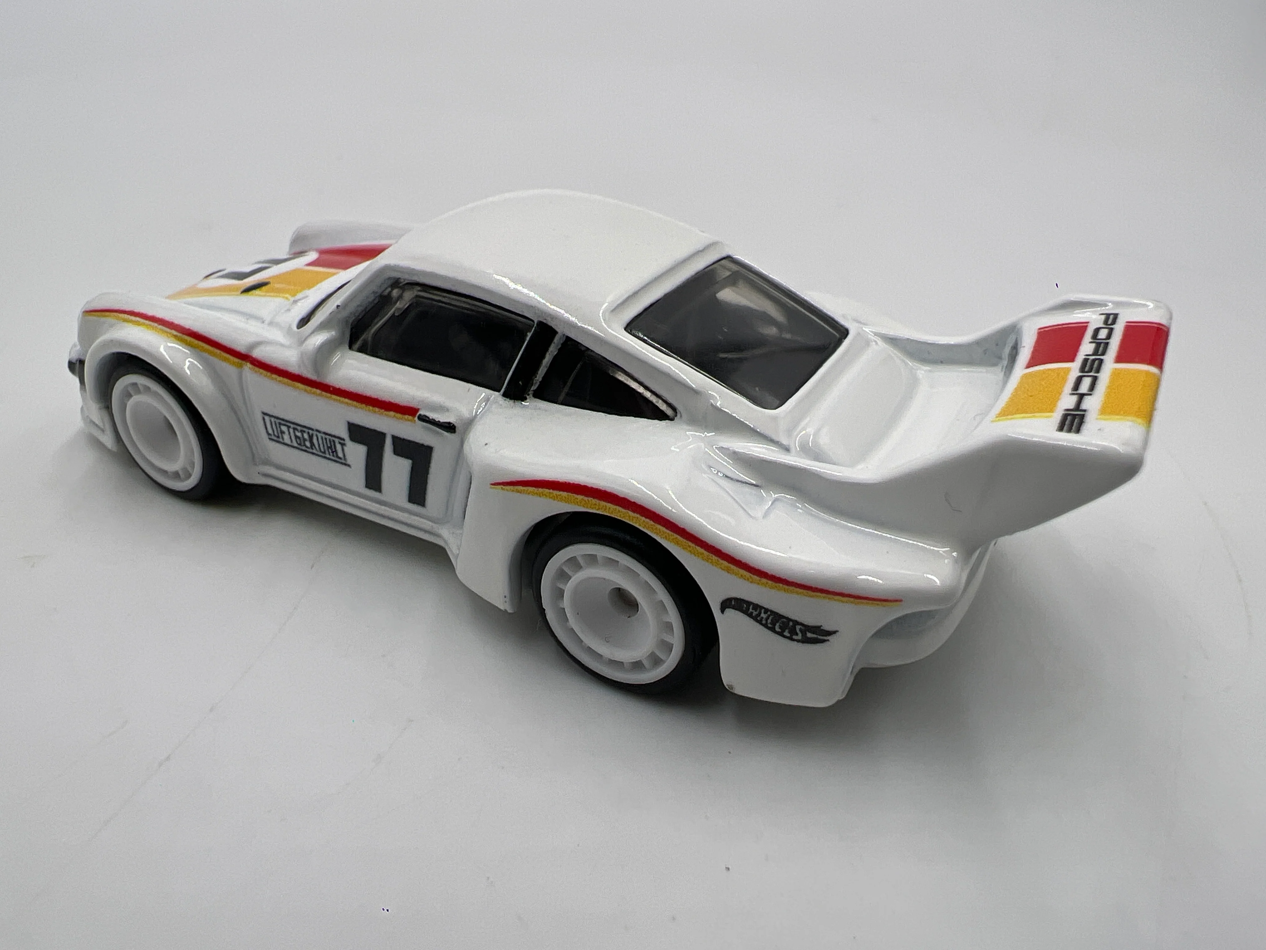 Hot Wheels Thrill Climbers Premium Porsche 934.5 White Loose - Image 3