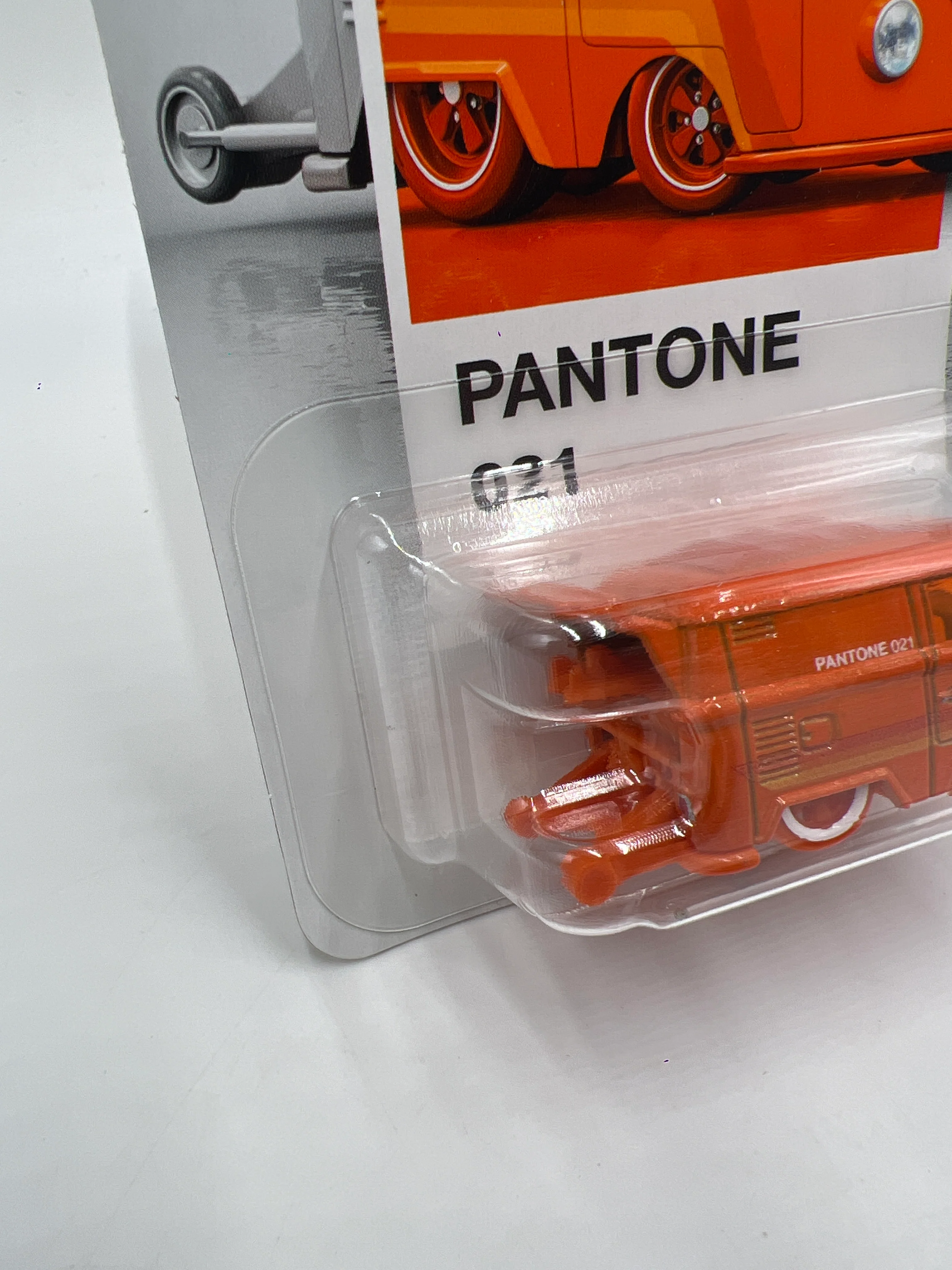 Hot Wheels Silver Series Pantone 021 #4 Kool Kombi Orange 160K - Image 4