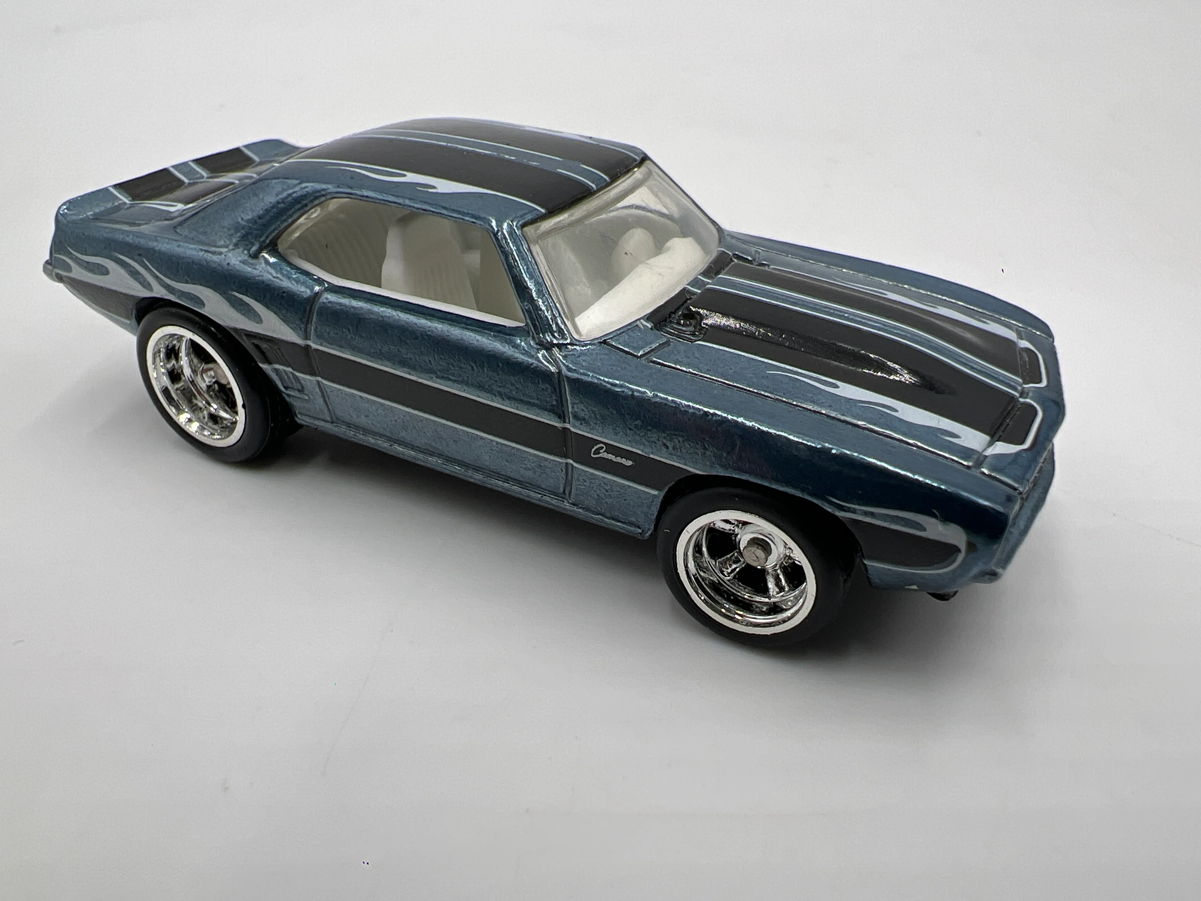 Hot Wheels Super Treasure Hunt Custom 69 Camaro Blue Loose - Image 2