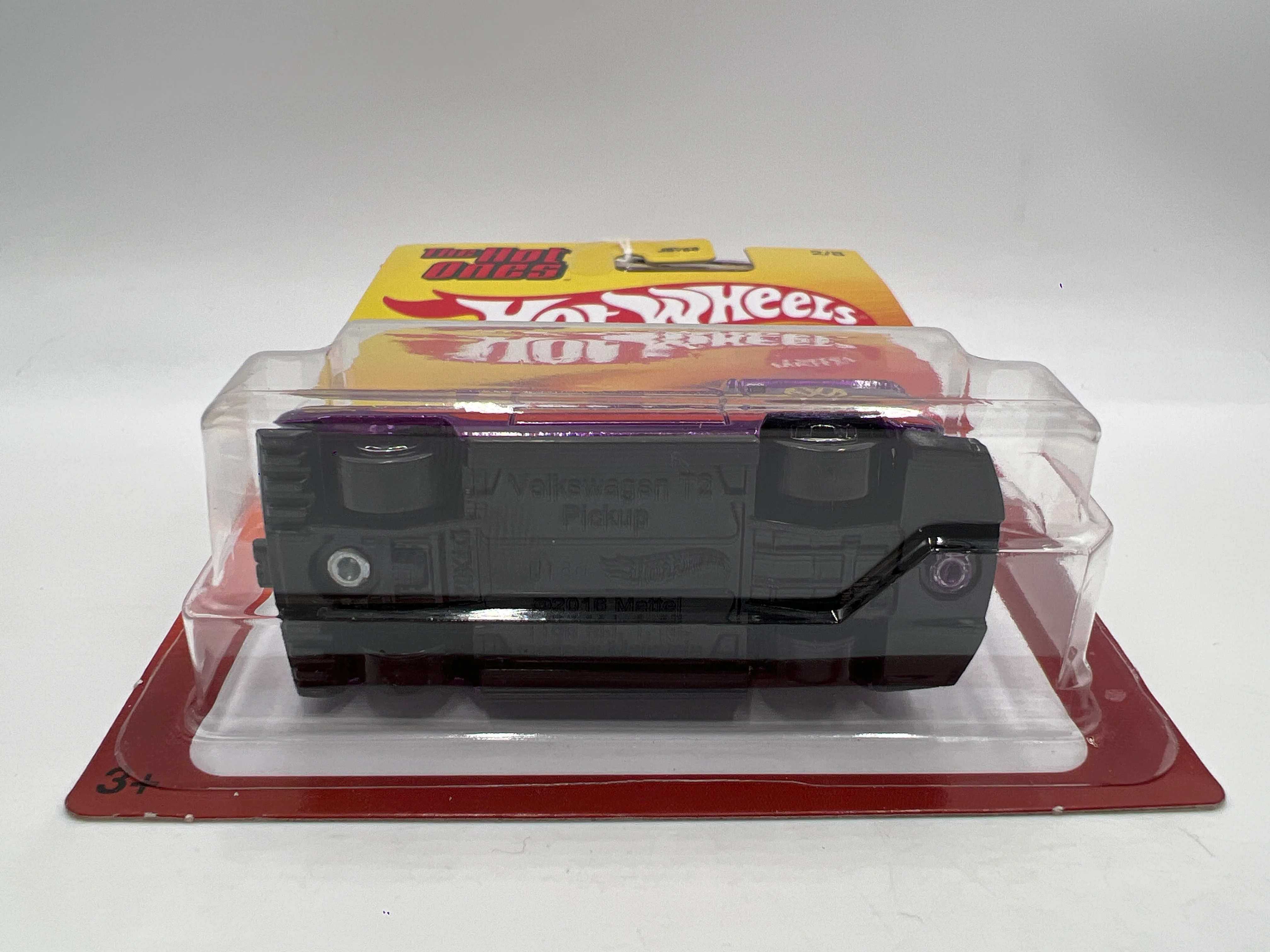 Hot Wheels Target Exclusive The Hot Ones #2 Volkswagen T2 Pickup Purple 164C - Image 5