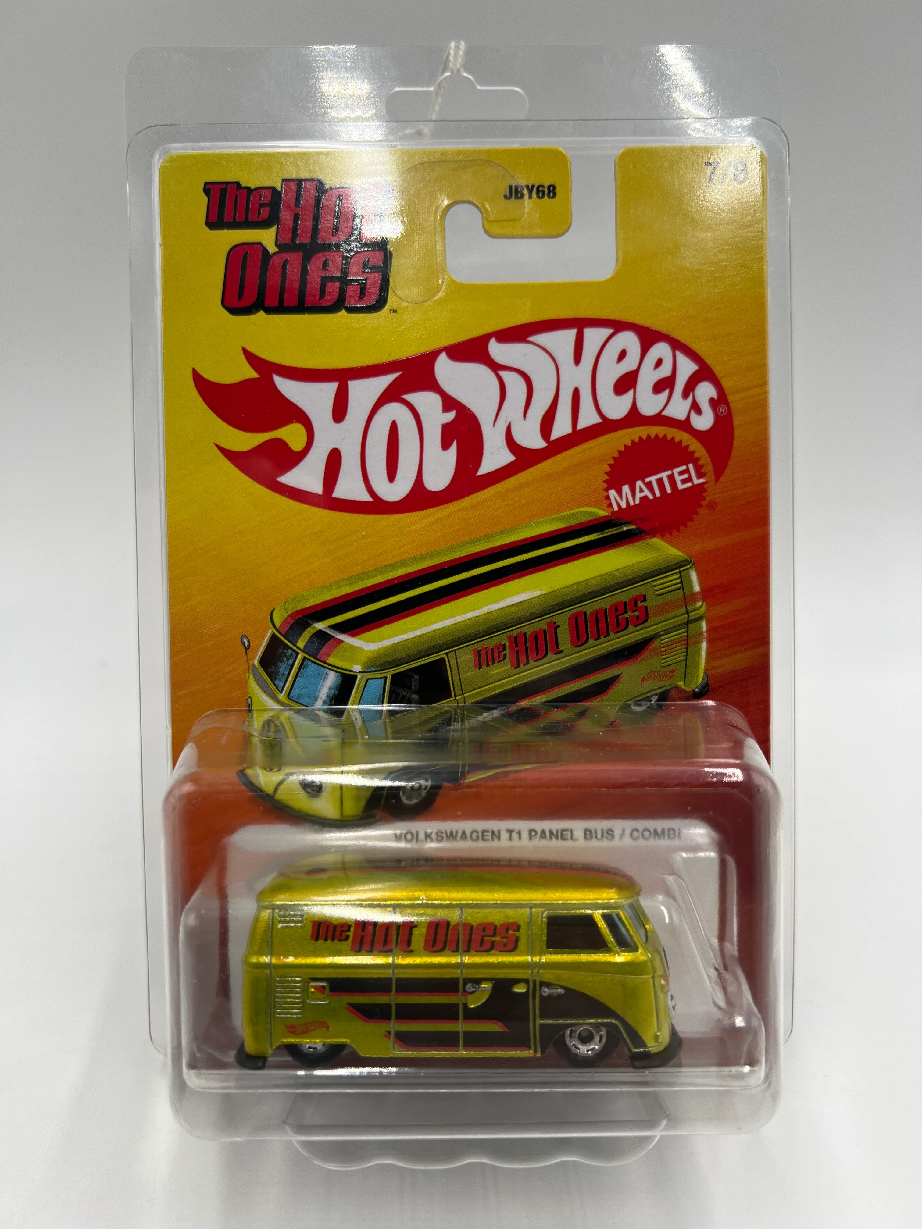 Hot Wheels Target Exclusive The Hot Ones #7 CHASE Volkswagen T1 Panel Bus Gold W/Protector - Image 7
