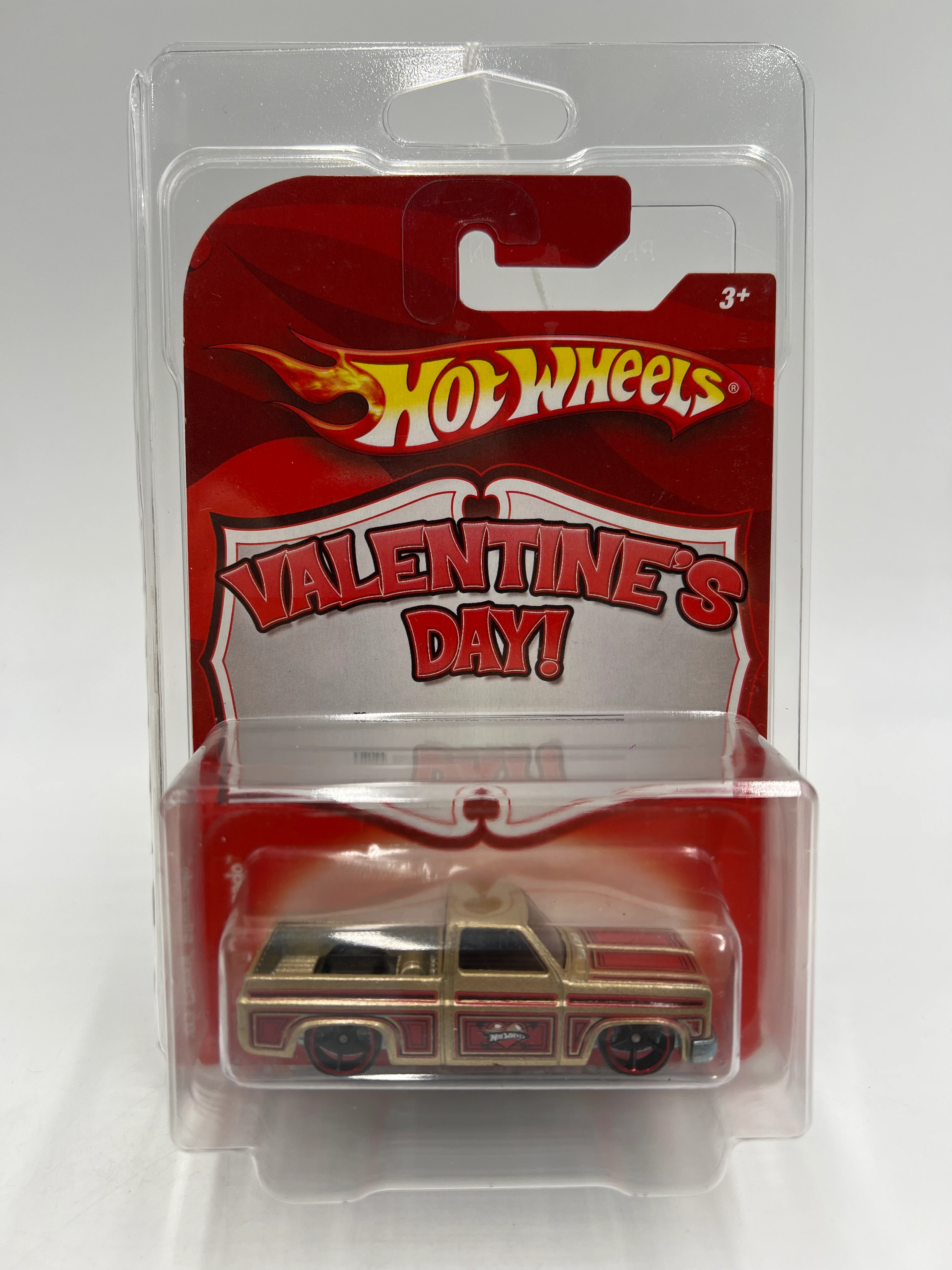 Hot Wheels Valentines Day Series 83 Silverado Gold/Red W/Protector - Image 7