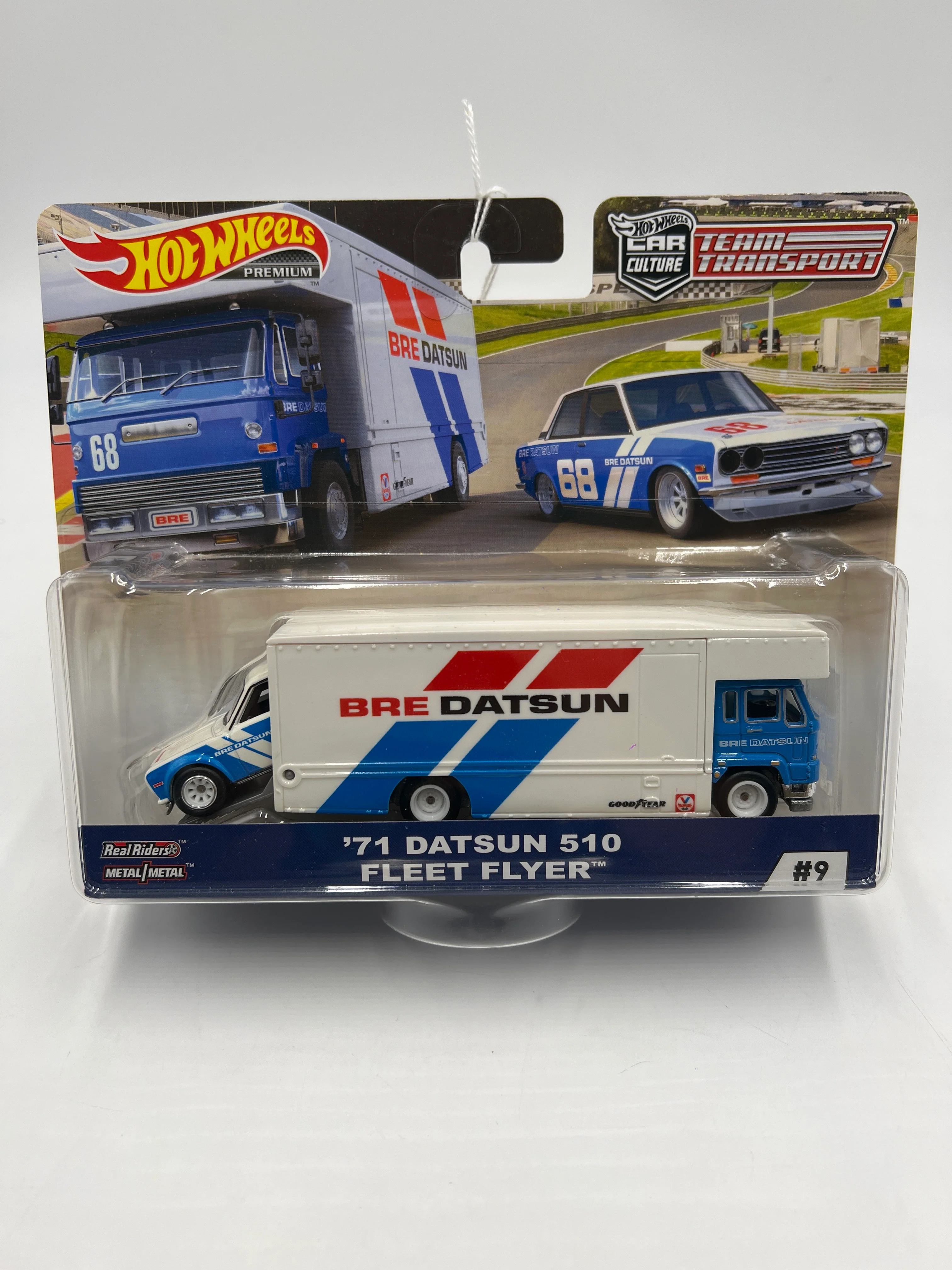 Hot Wheels Team Transport #9 71 Datsun 510 & Fleet Flyer 282C - Image 2