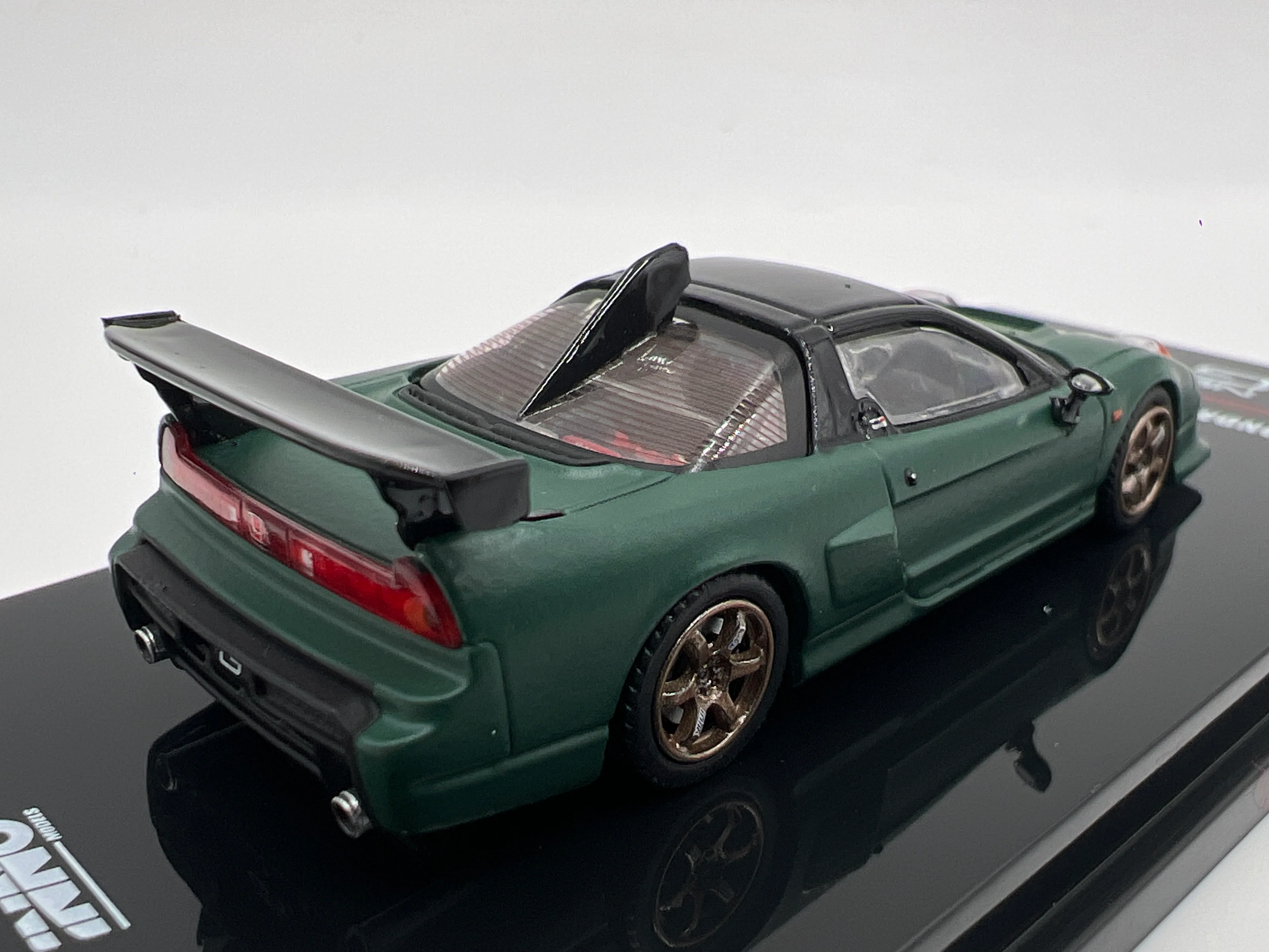 Inno64 1/64 Honda NSX-R GT NA2 Matte Green - Image 3