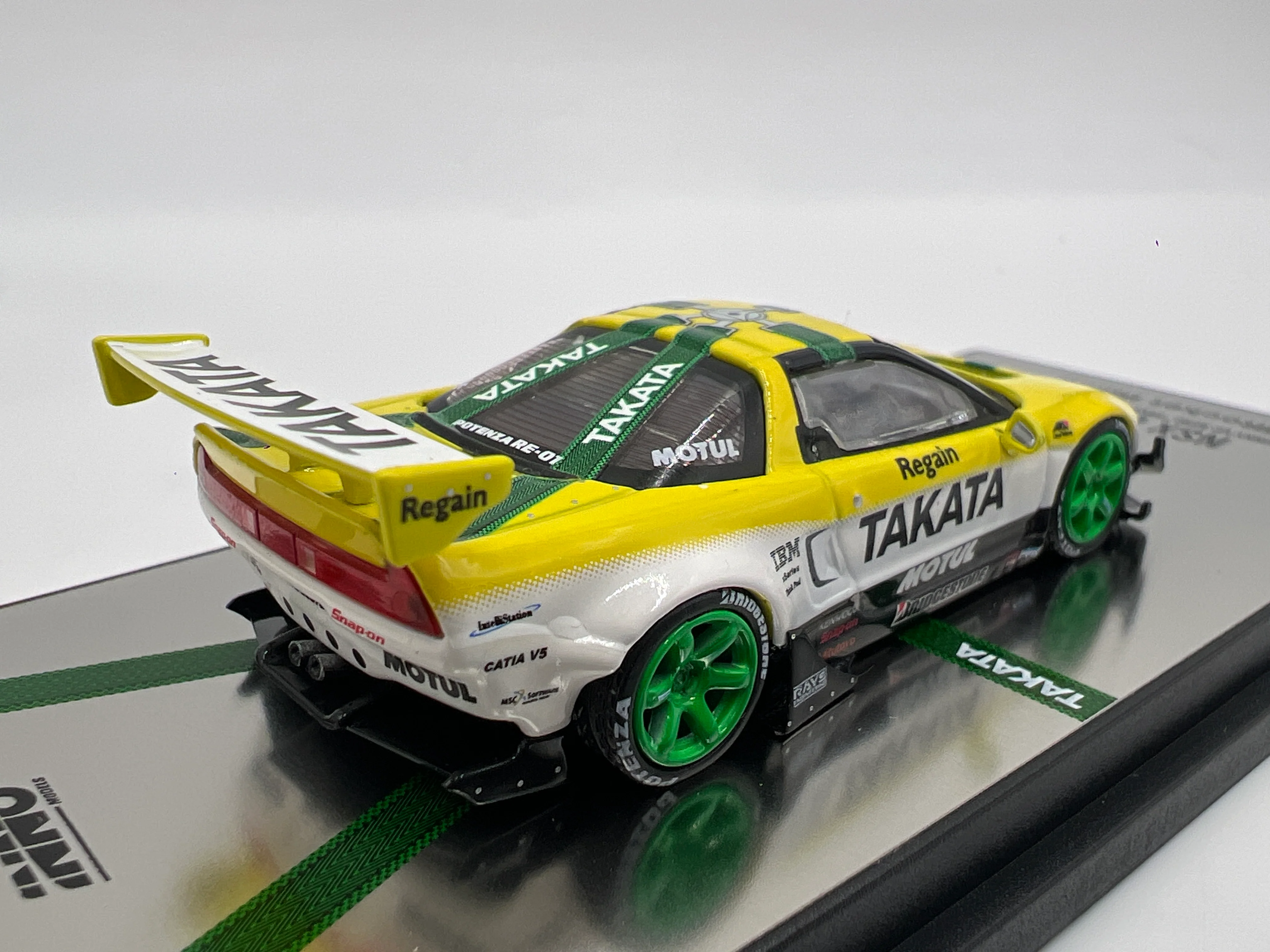 Inno64 1/64 NSX NA1 Rocket Bunny V2 Aero Takata Dome - Image 3