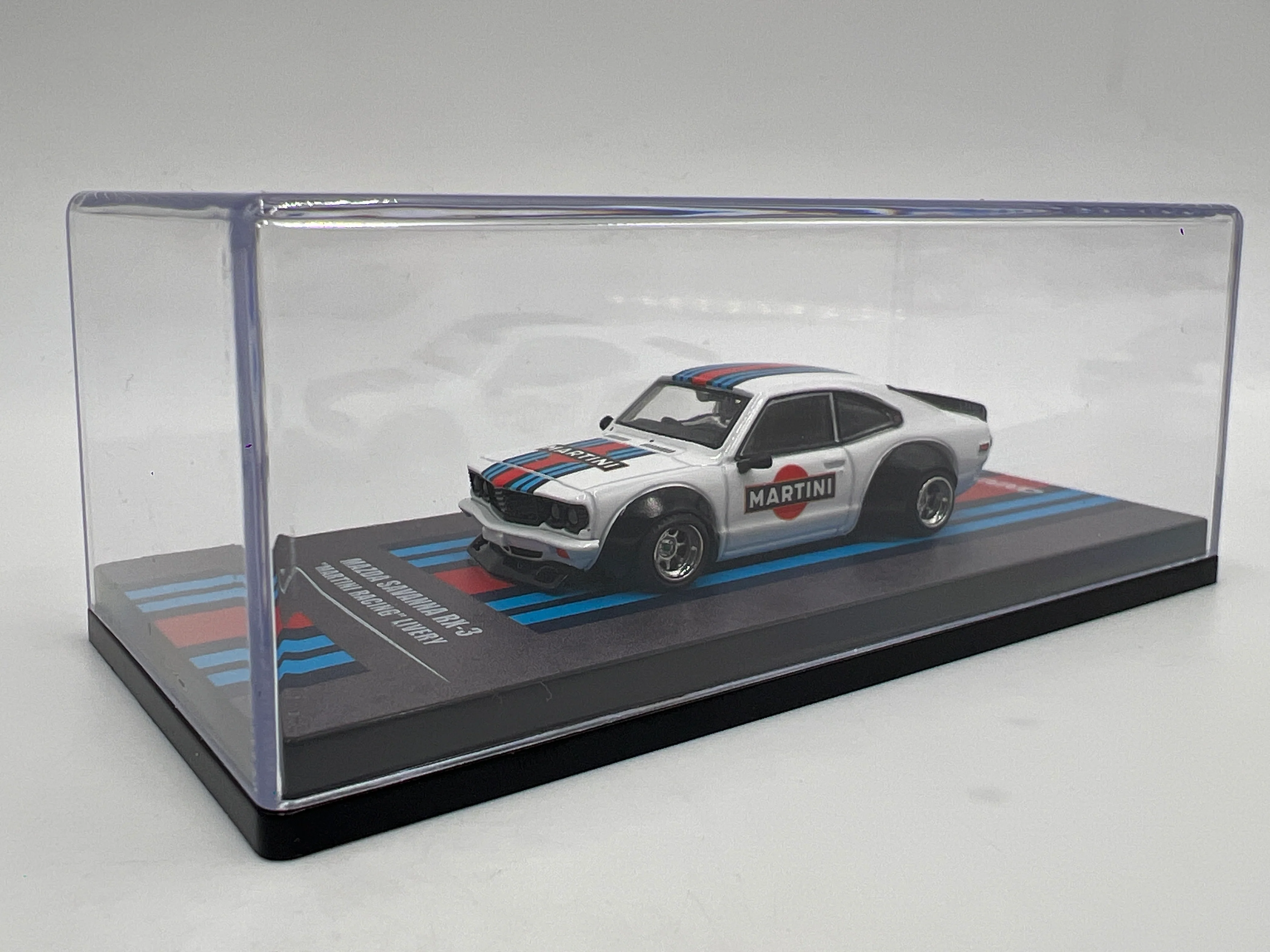 Inno64 1/64 Mazda Savanna RX-3 Martini Racing Livery White - Image 6