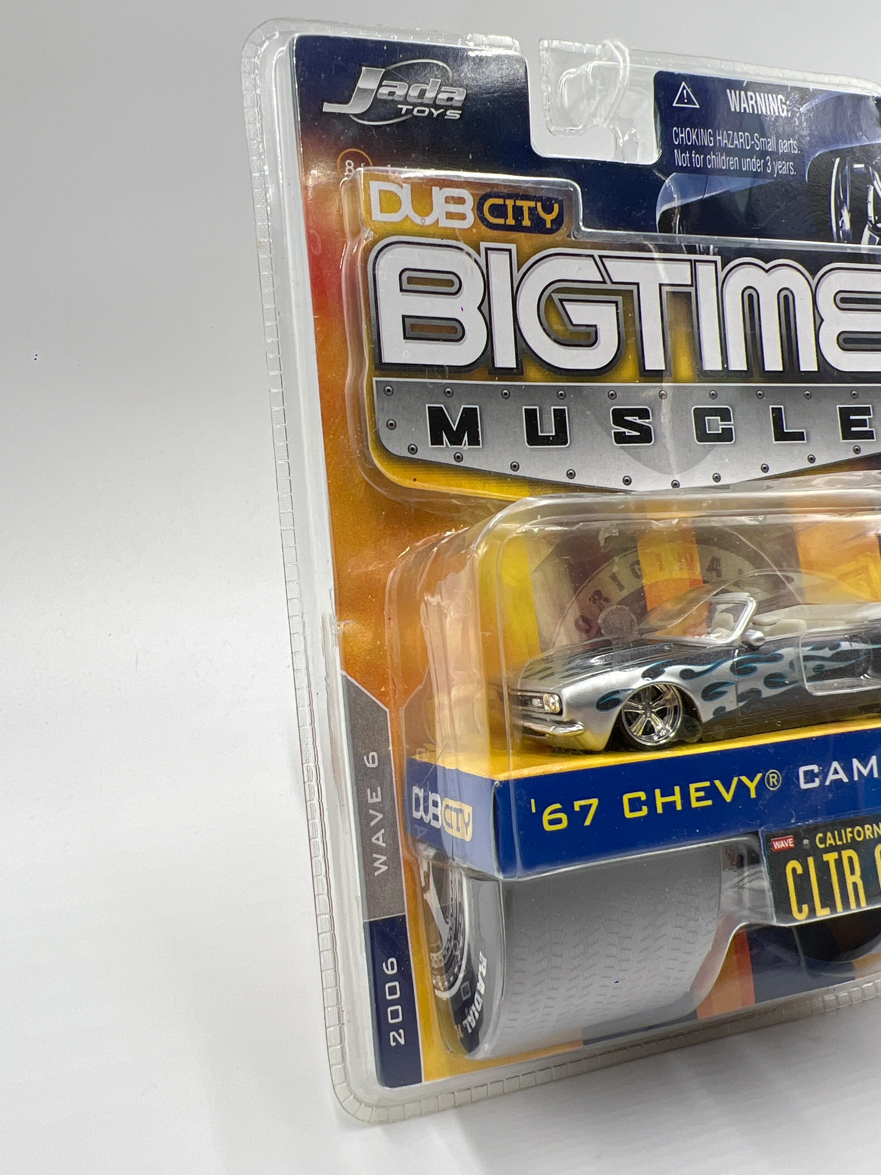 Jada Dub City Big Time Muscle Wave 6 #61 67 Chevy Camaro Convertible Gray 184D - Image 5