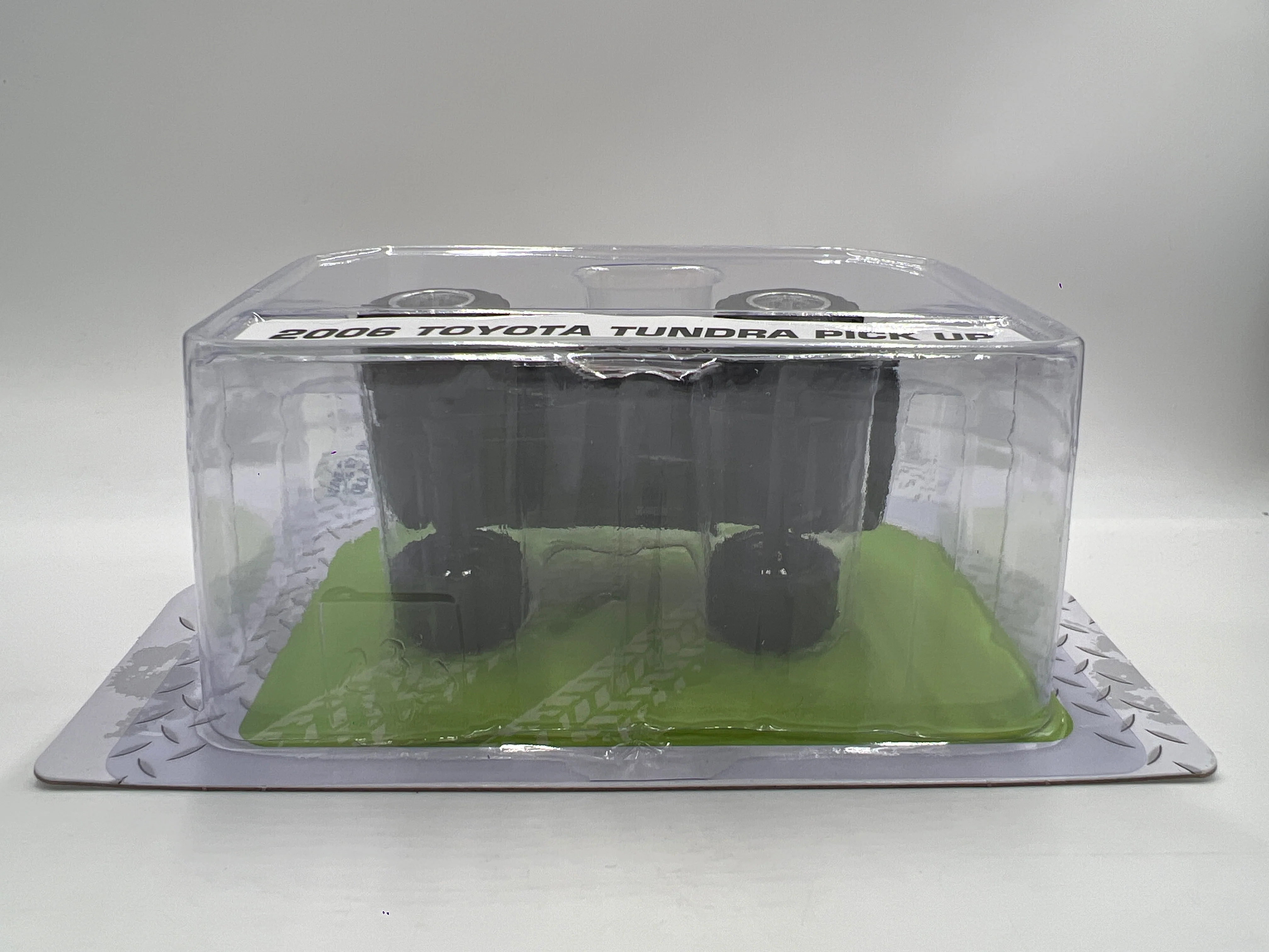 2025 Jada Just Trucks Wave 47 2006 Toyota Tundra Pick Up 182A - Image 5
