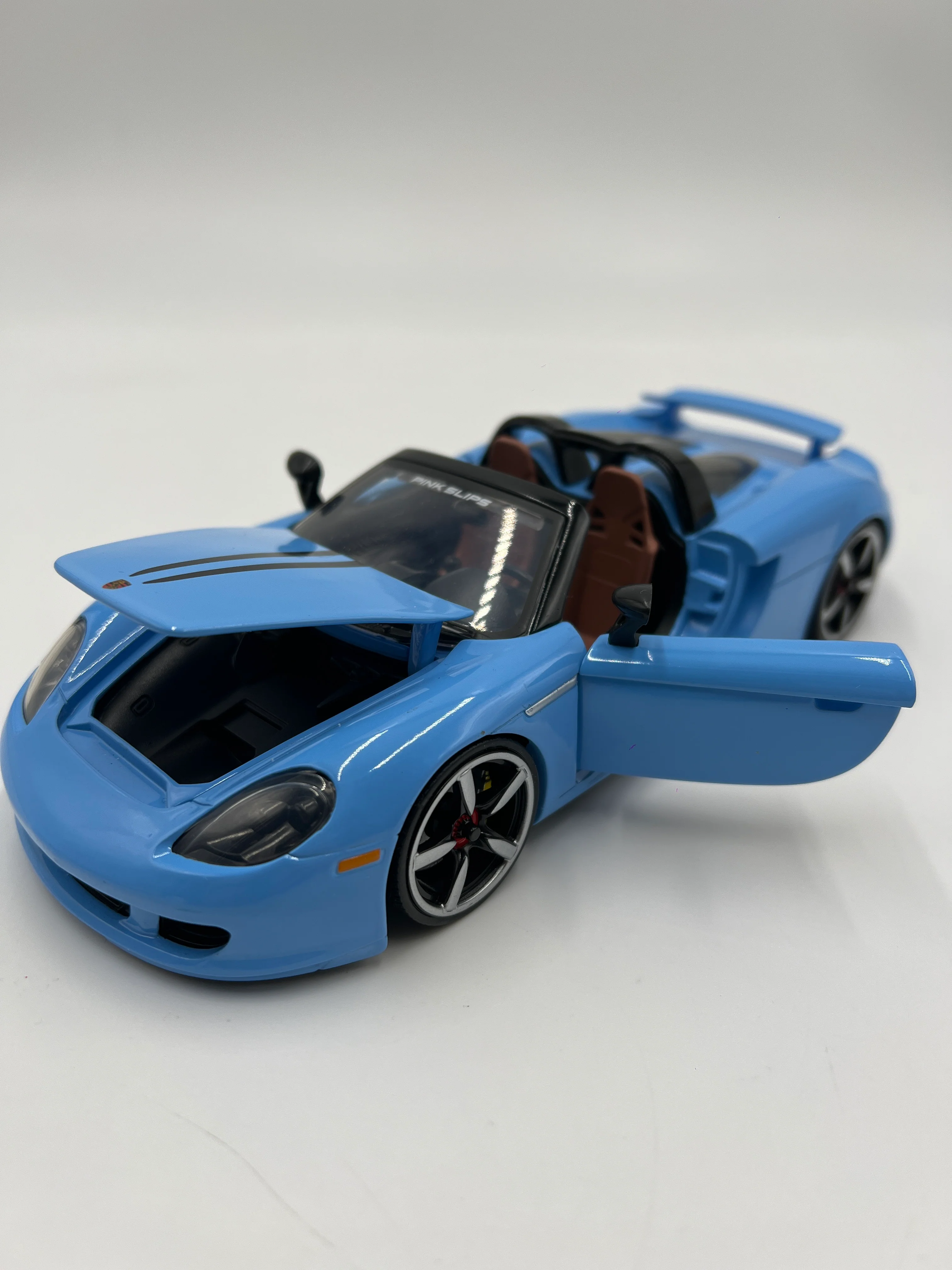 Jada Toys 1/24 Scale Pink Slips Porsche Carrera GT Light Blue Loose - Image 3