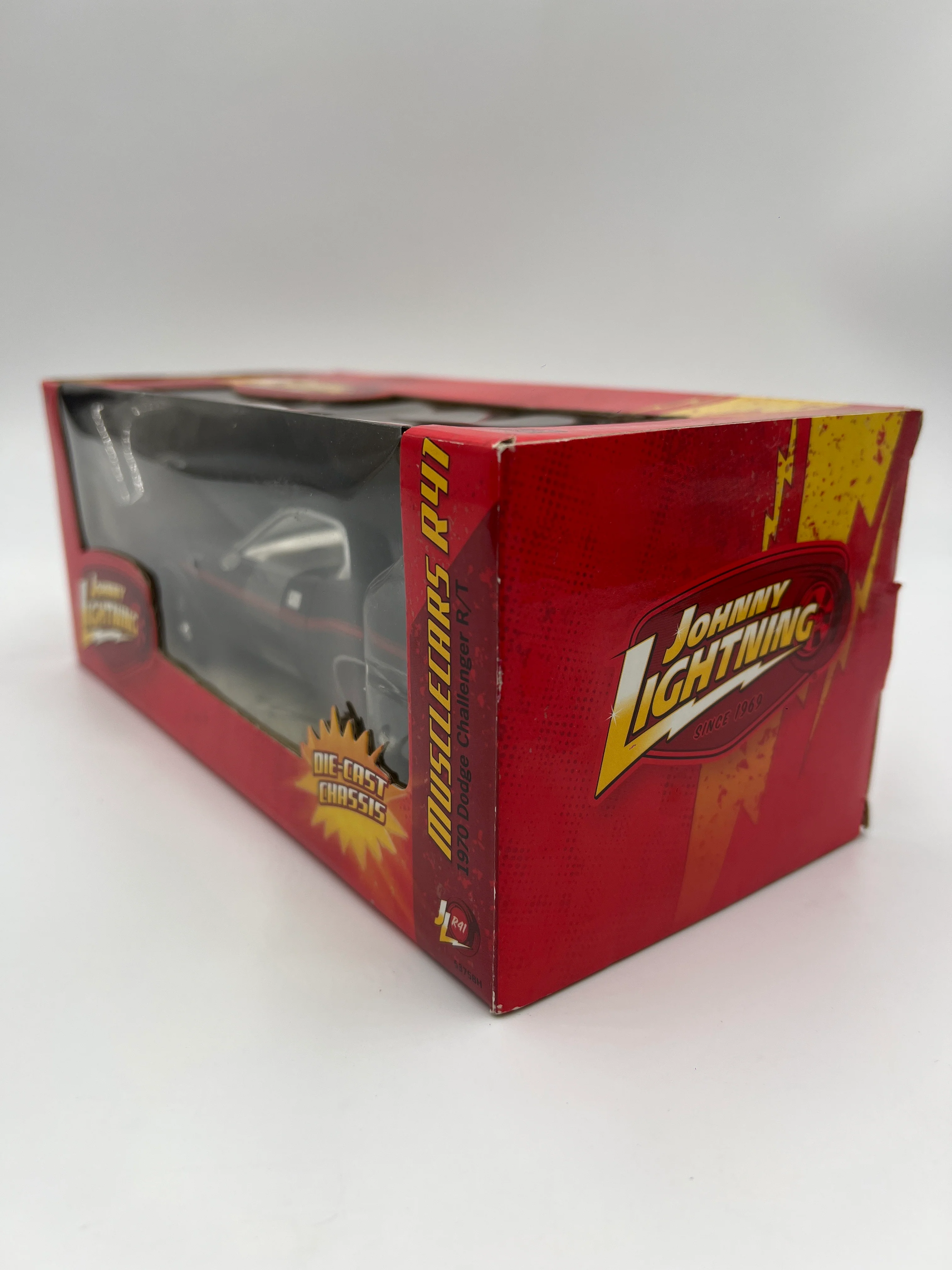 Johnny Lightning 1:24 Scale White Lightning Chase R41 1970 Dodge Challenger R/T Black VHTF - Image 6