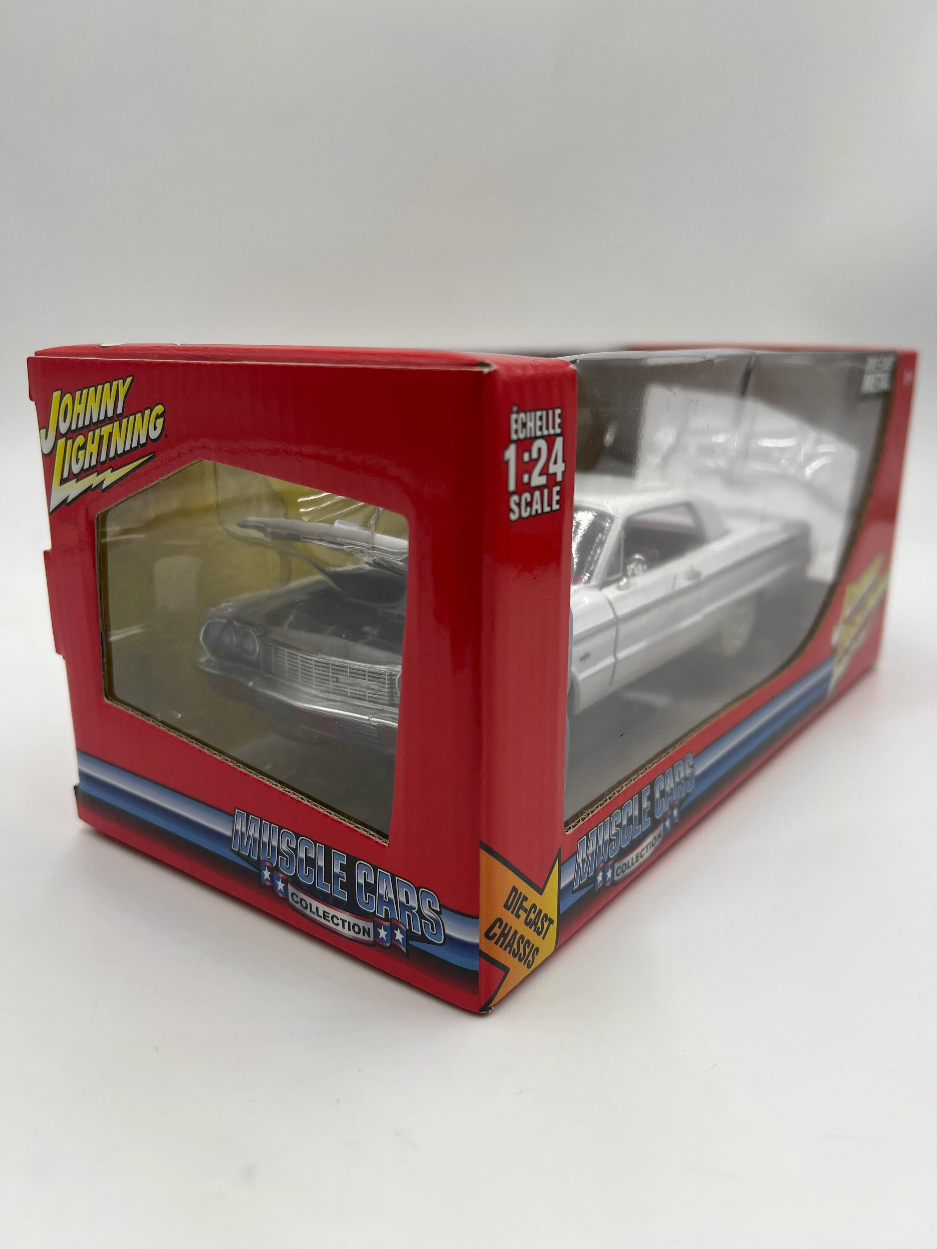 Johnny Lightning 1:24 Scale White Lightning Muscle Cars Chase 1964 Chevy Impala SS White VHTF - Image 5