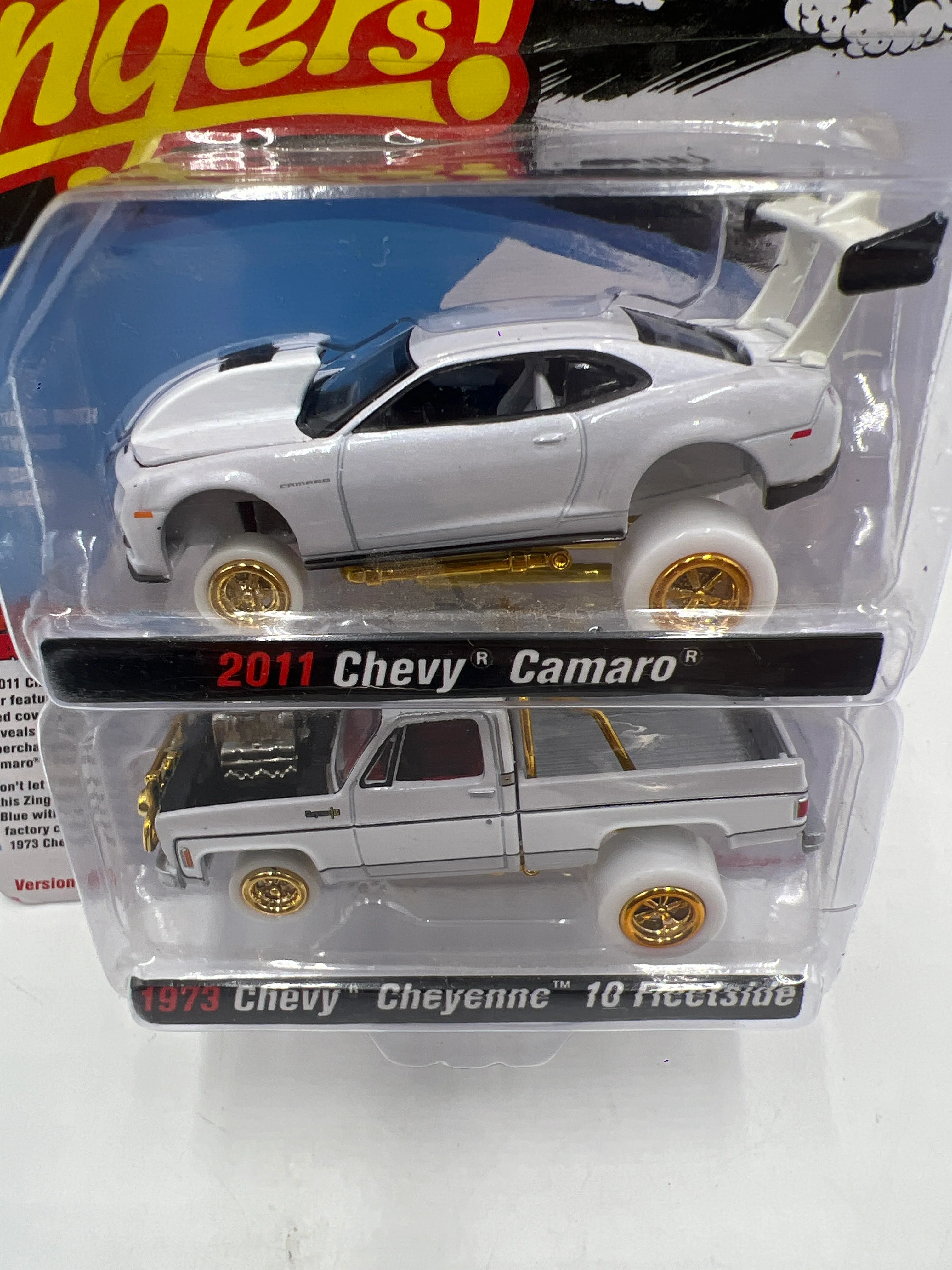 Johnny Lightning 2011 Chevy Camaro & 1973 Chevy Cheyenne 10 Fleetside White Lightning VHTF W/Protector - Image 3