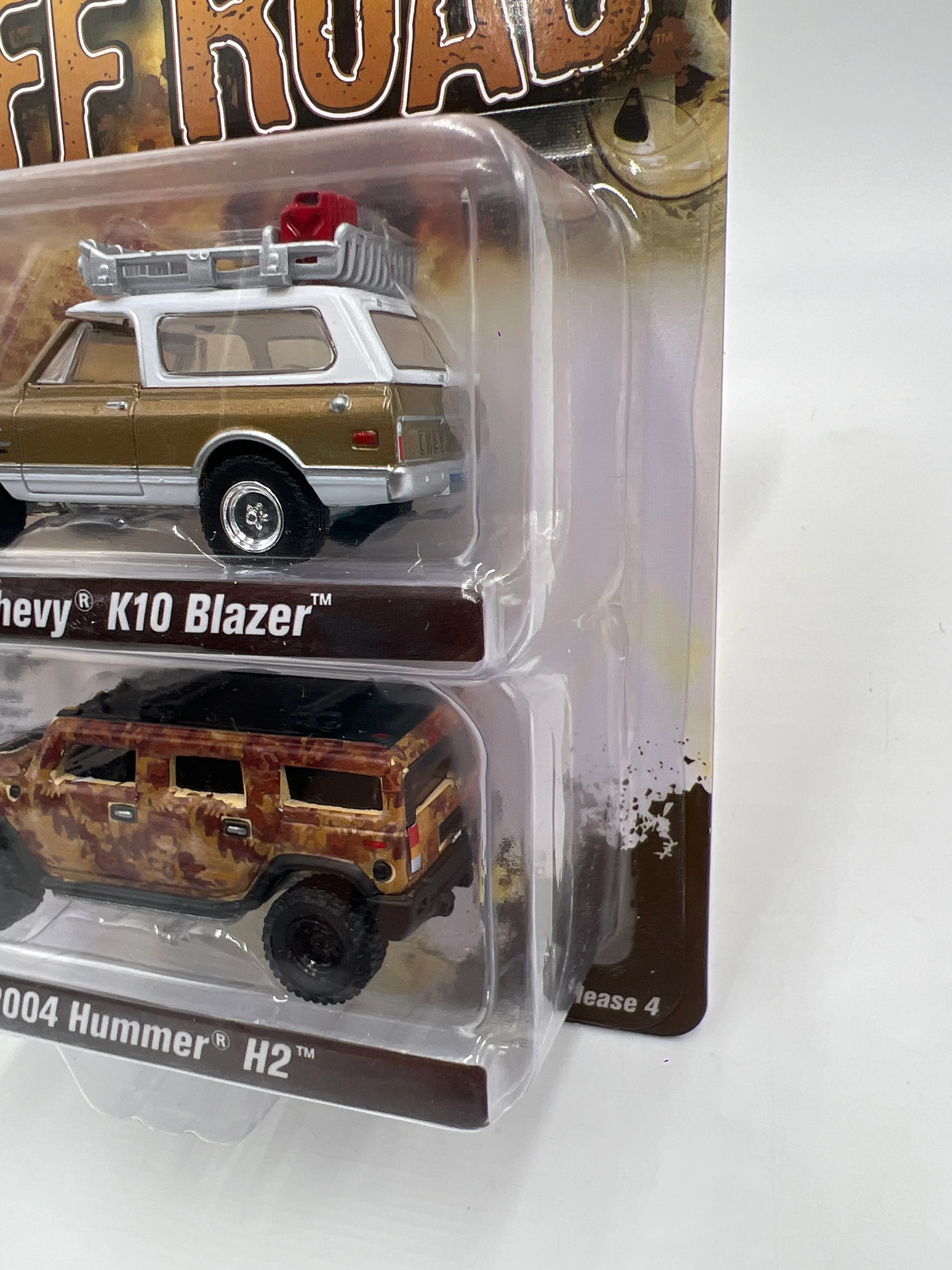 Johnny Lightning 2 Pack Off Road 1969 Chevy K10 Blazer & 2004 Hummer H2 227C - Image 3