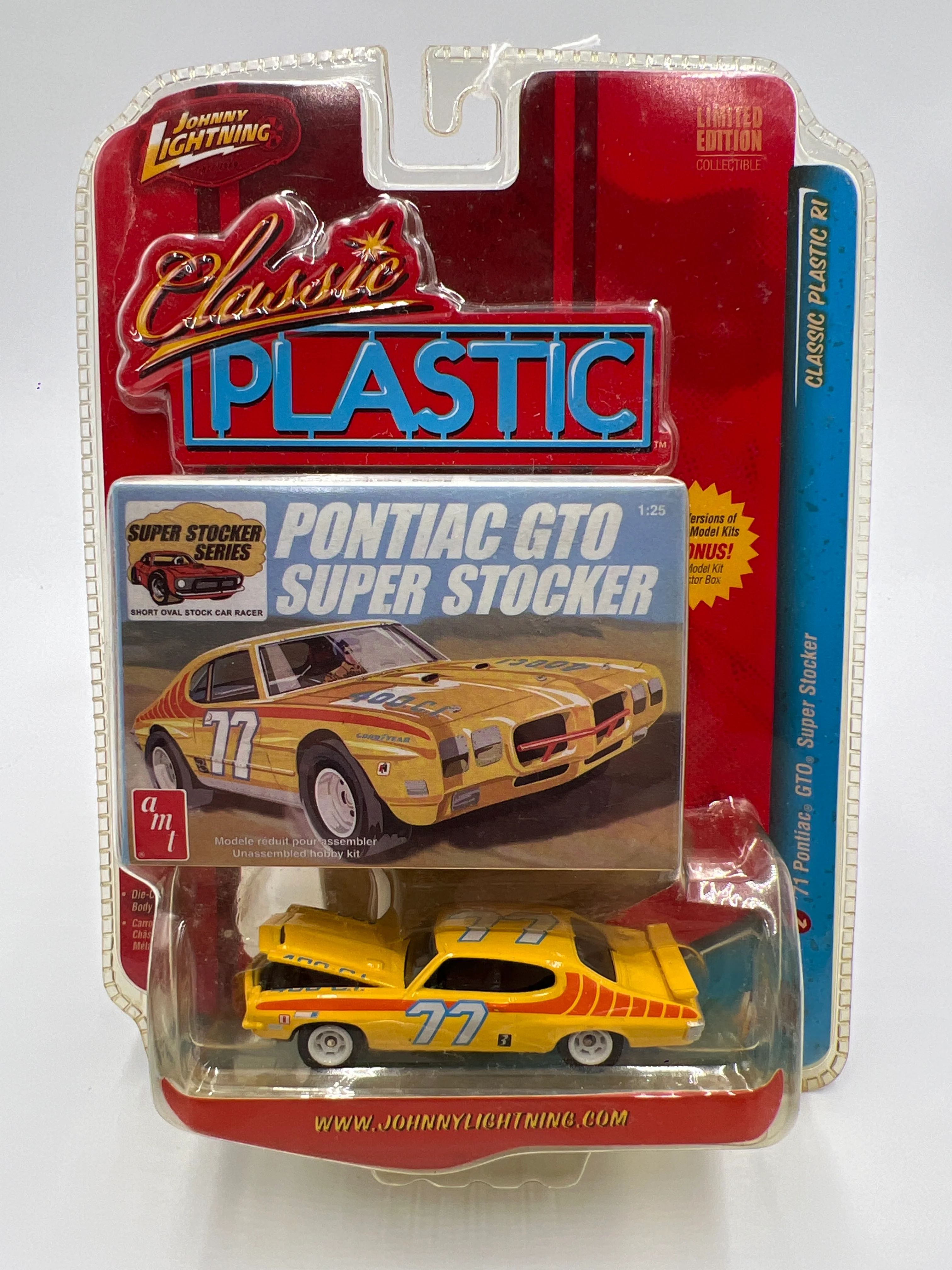 Johnny Lightning Classic Plastic R1 #2 71 Pontiac GTO Super Stocker Yellow 232C - Image 2