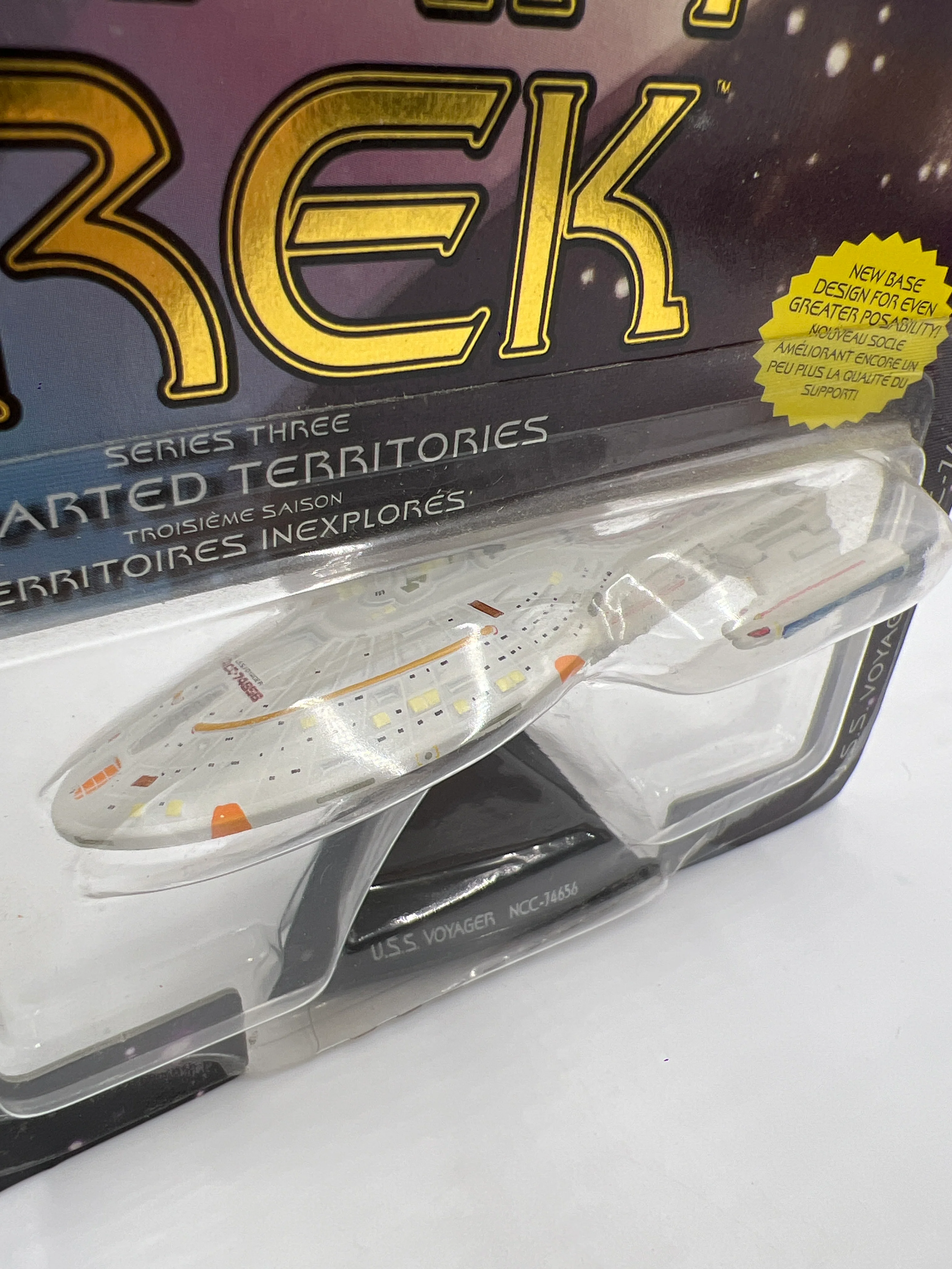 Johnny Lightning Legends Of Star Trek Series Three U.S.S. Voyager NCC-74656 - Image 3